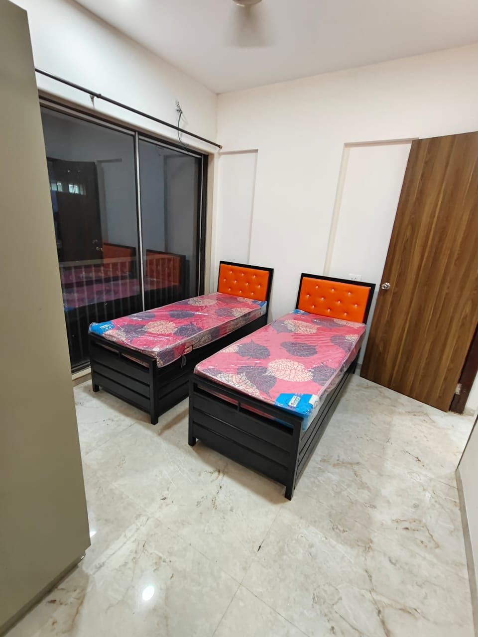 CRYSTAL PARADISE A204 POWAI GIRL'S - Image 9