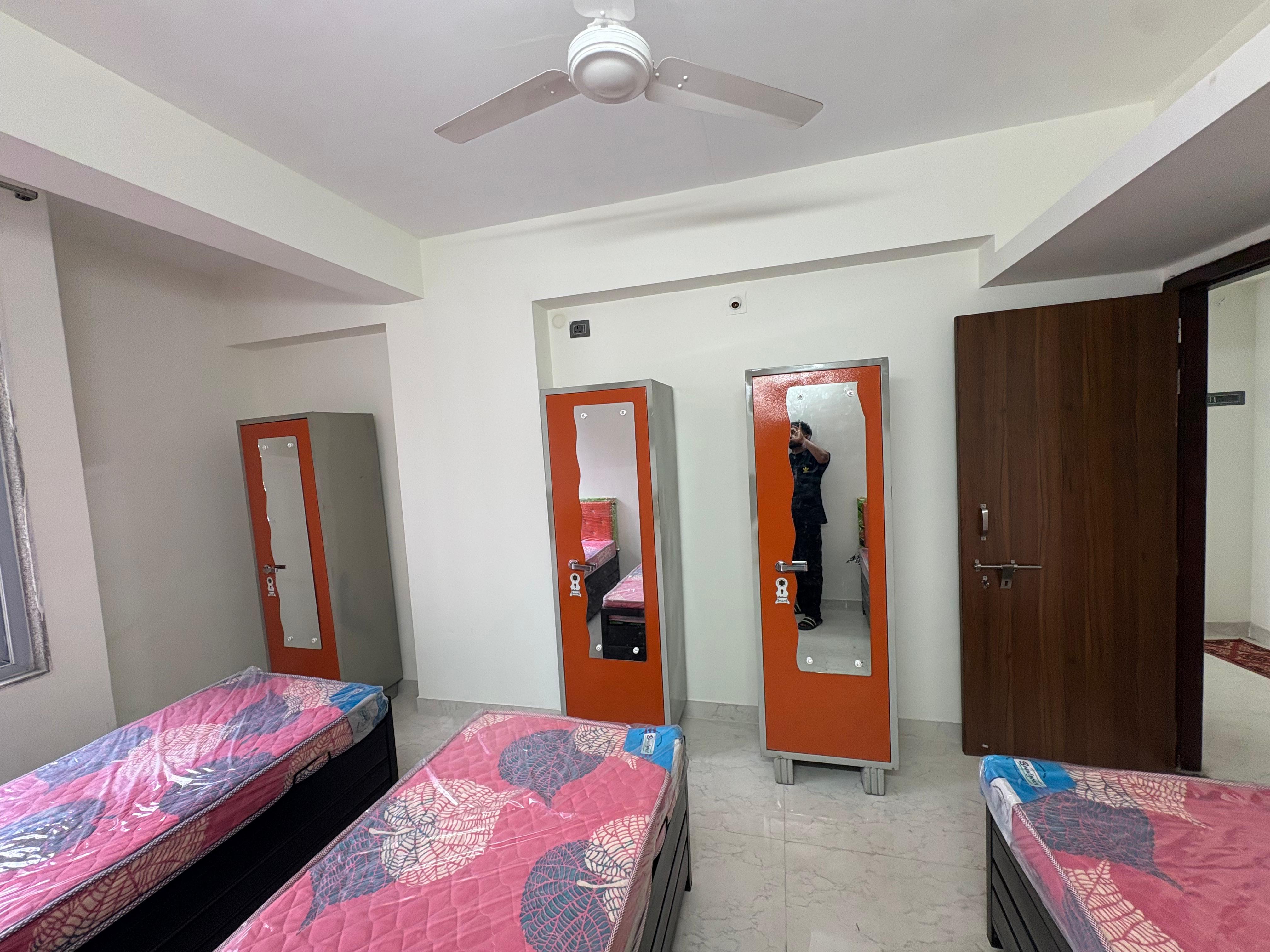 MAHADA 1C 504 POWAI PURE VEG - Image 12