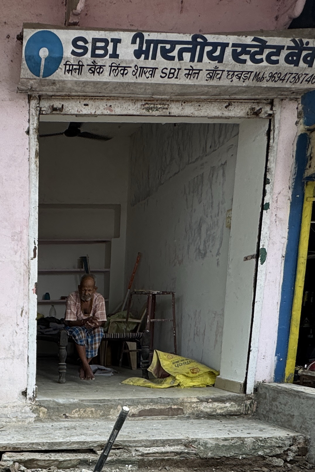 2bhk room Photo 1 2bhk room Photo 1