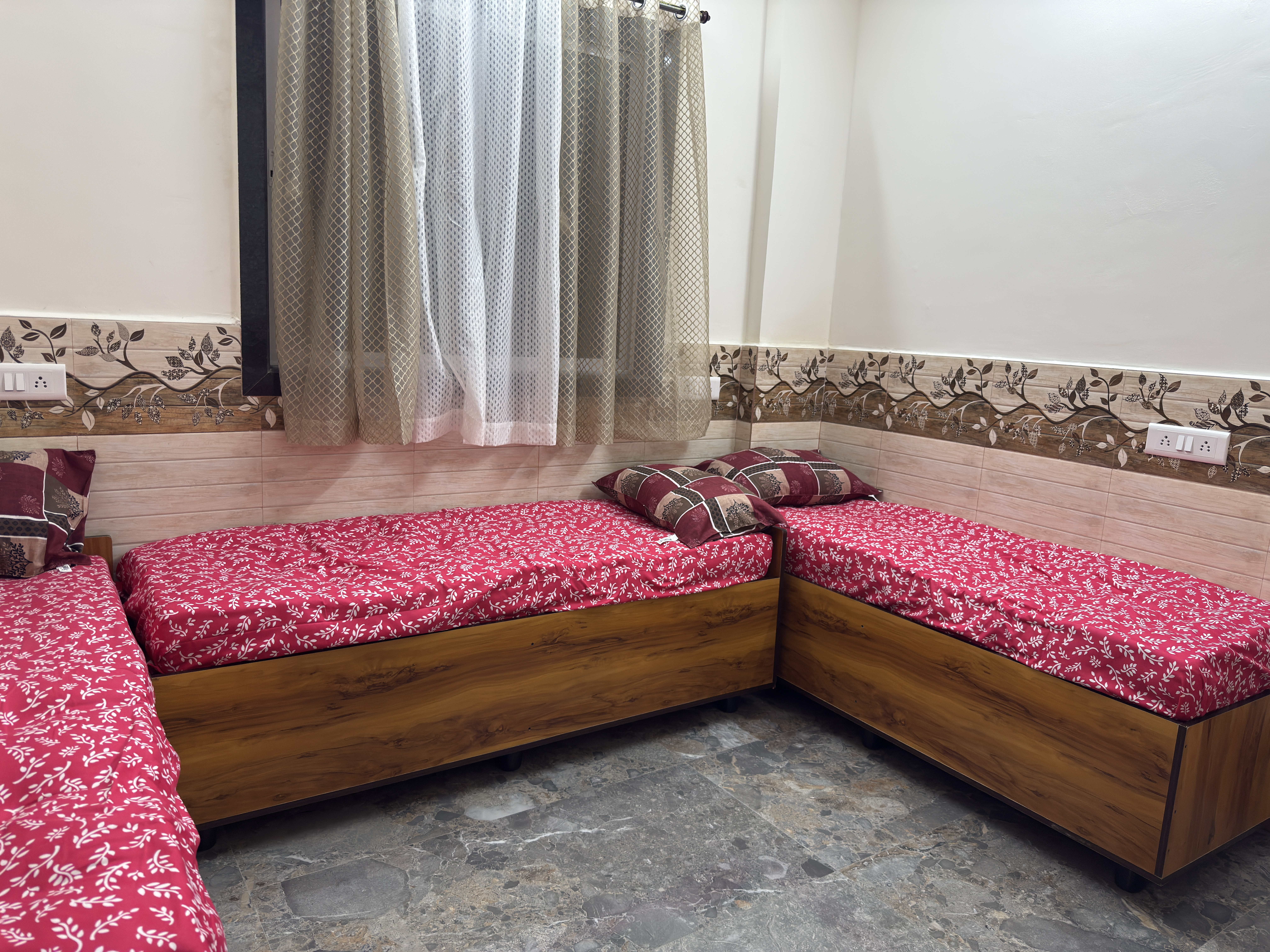 Dolphin PG F-234 Photo 5 Dolphin PG F-234 Photo 5