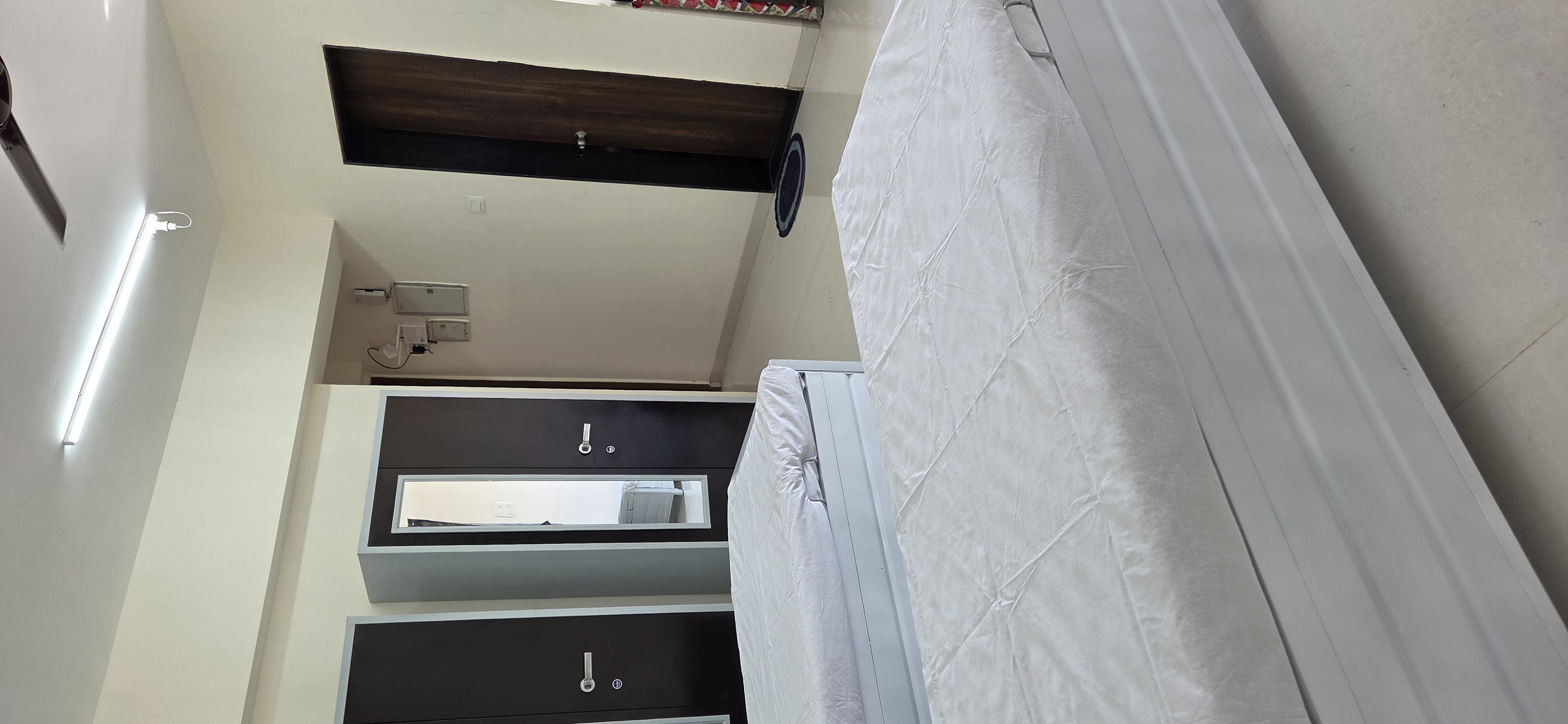 Kahan Jash - B802 - Image 2