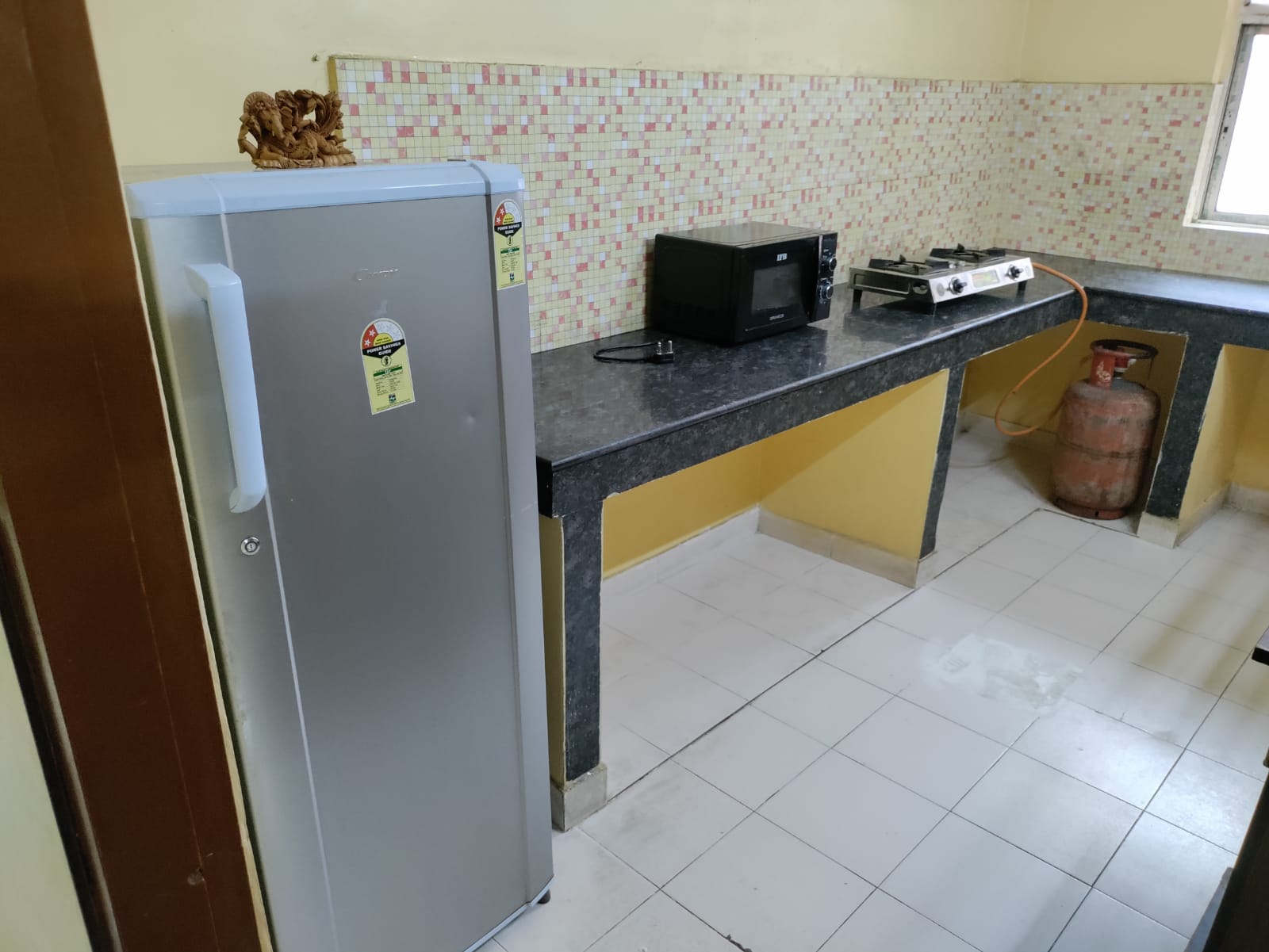 Dream Excellency  - Image 1