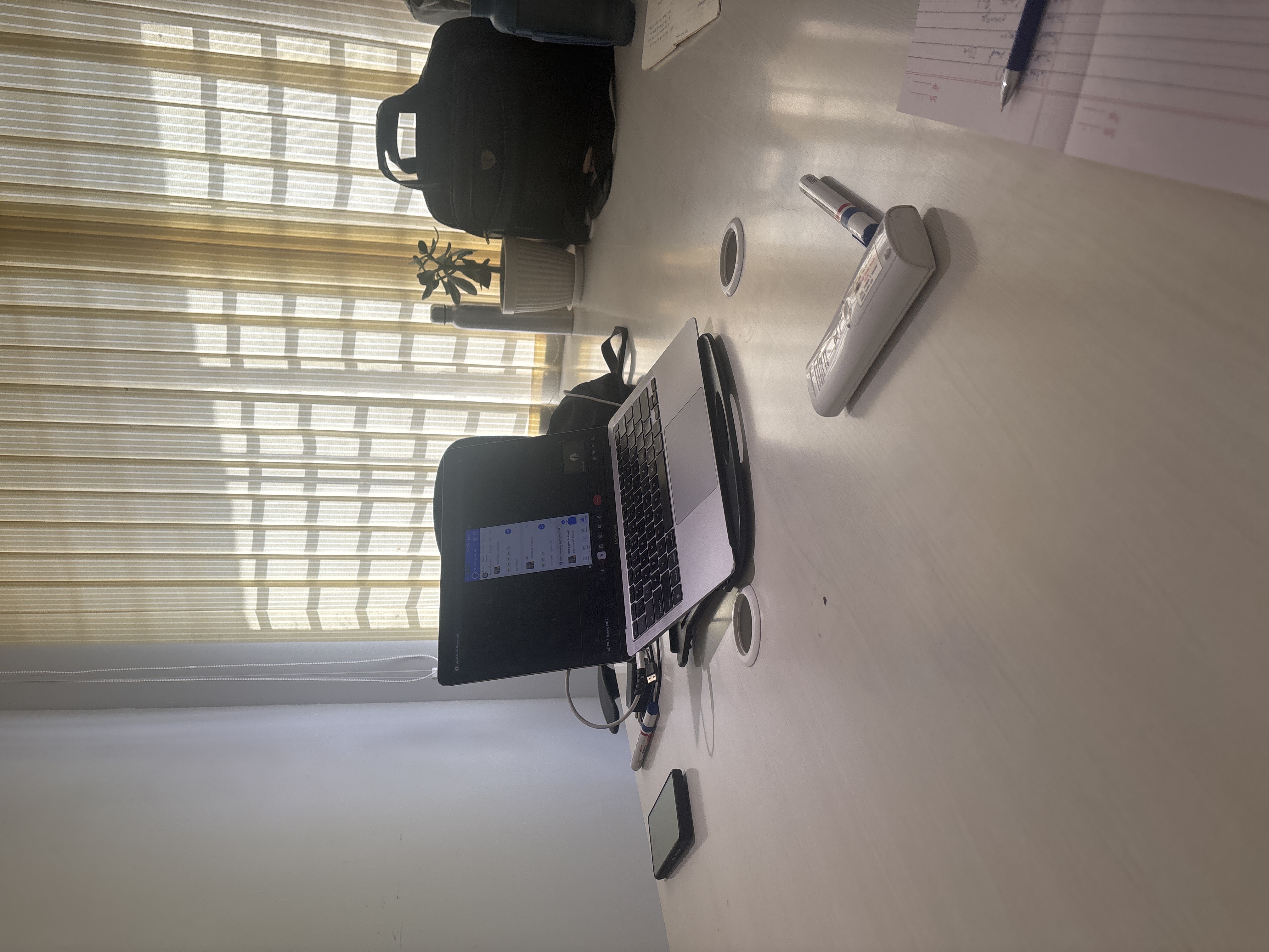 YS - Bungalow Road 42 Photo 3