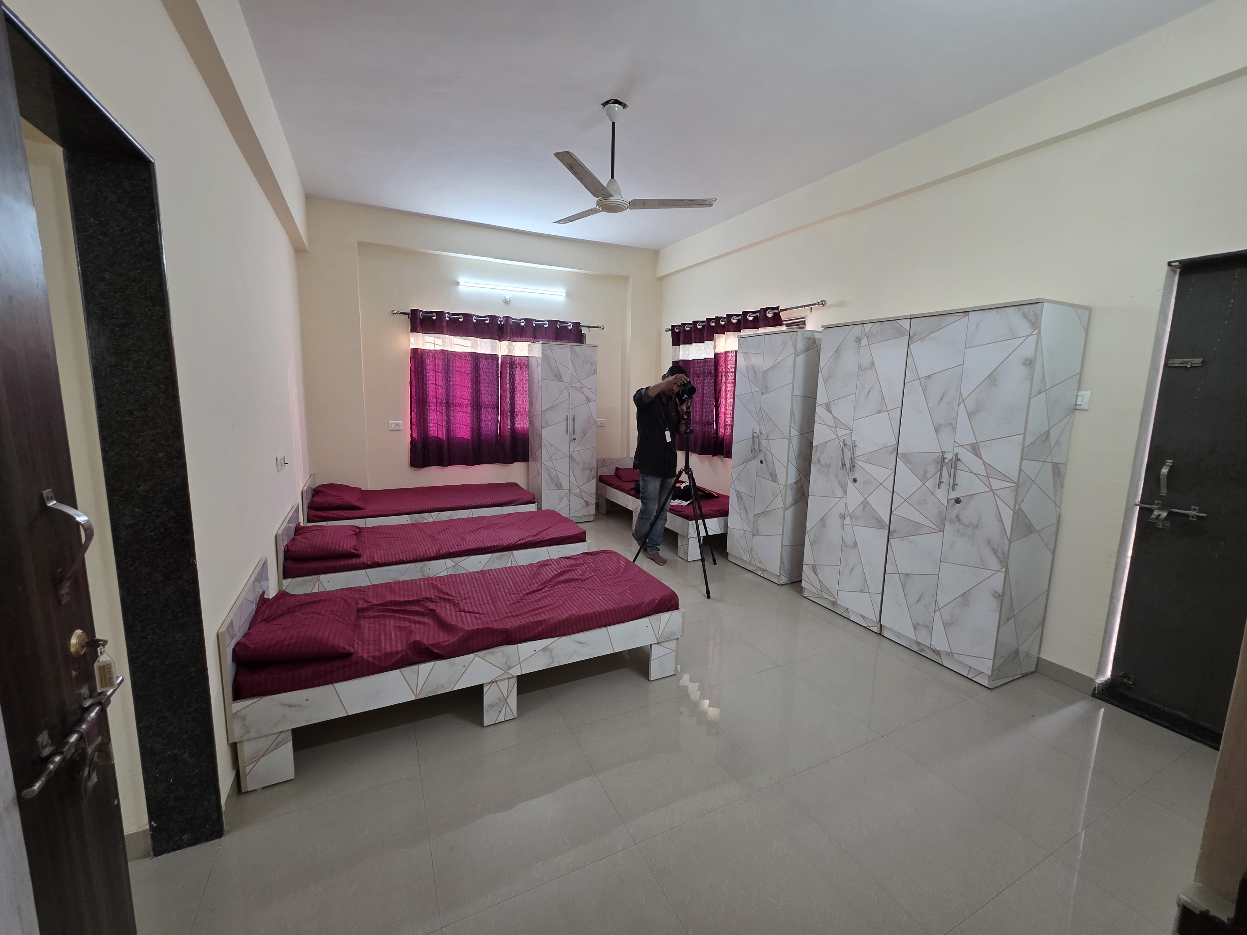 PINCODE STAYS PG, CHANDAN NAGAR - Image 10