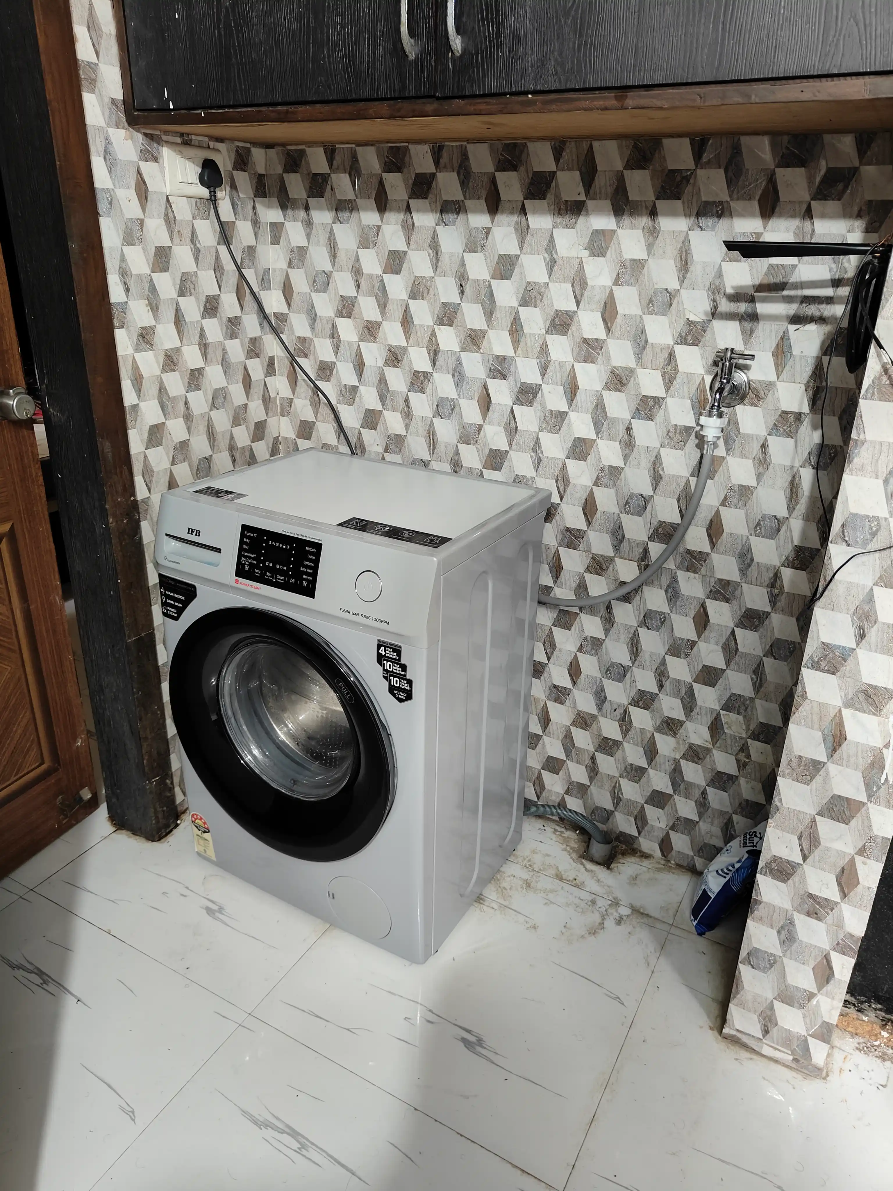 Doorbell PG Photo 3 Doorbell PG Photo 3