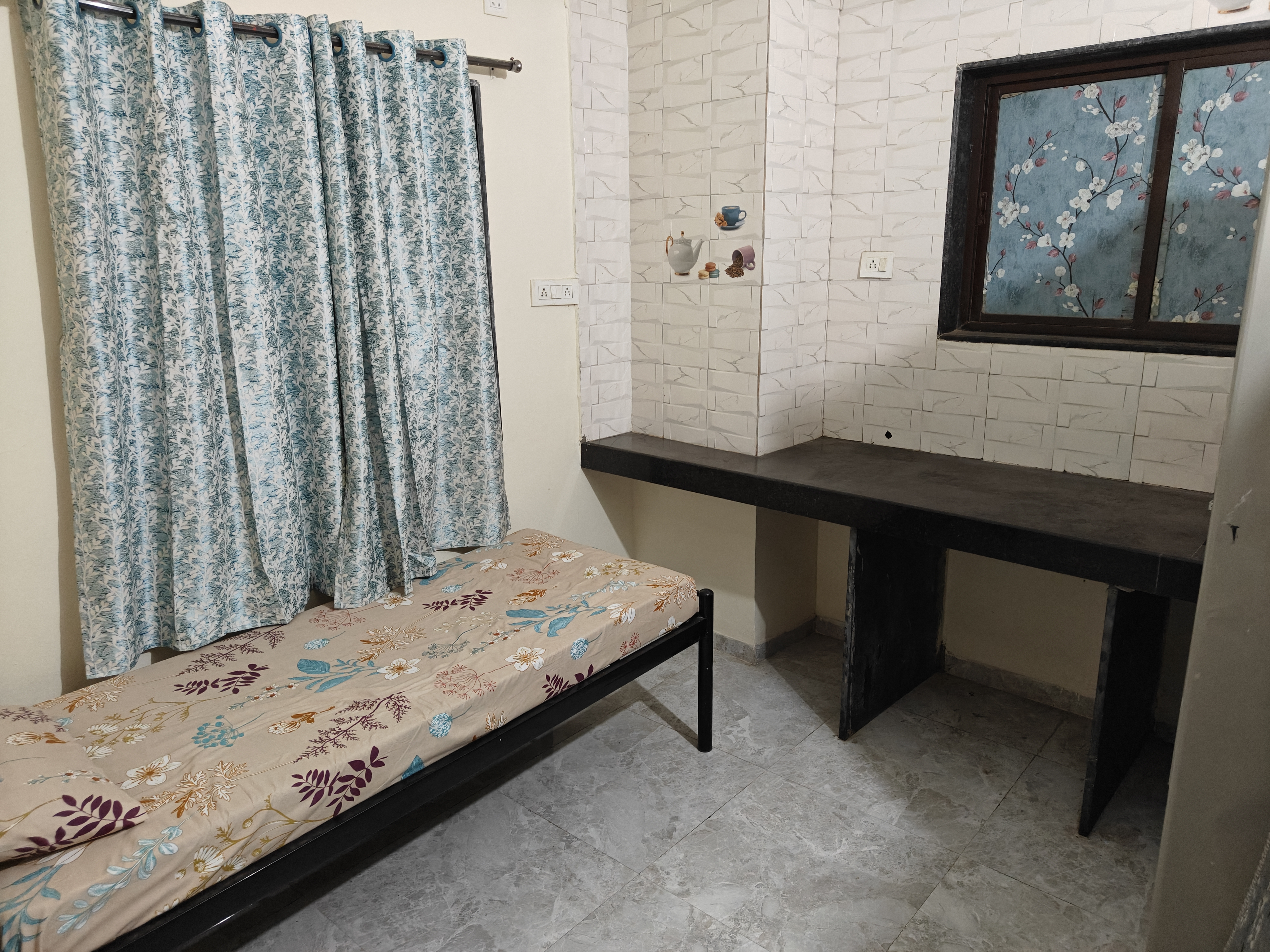 Nandhu Horizon Photo 1