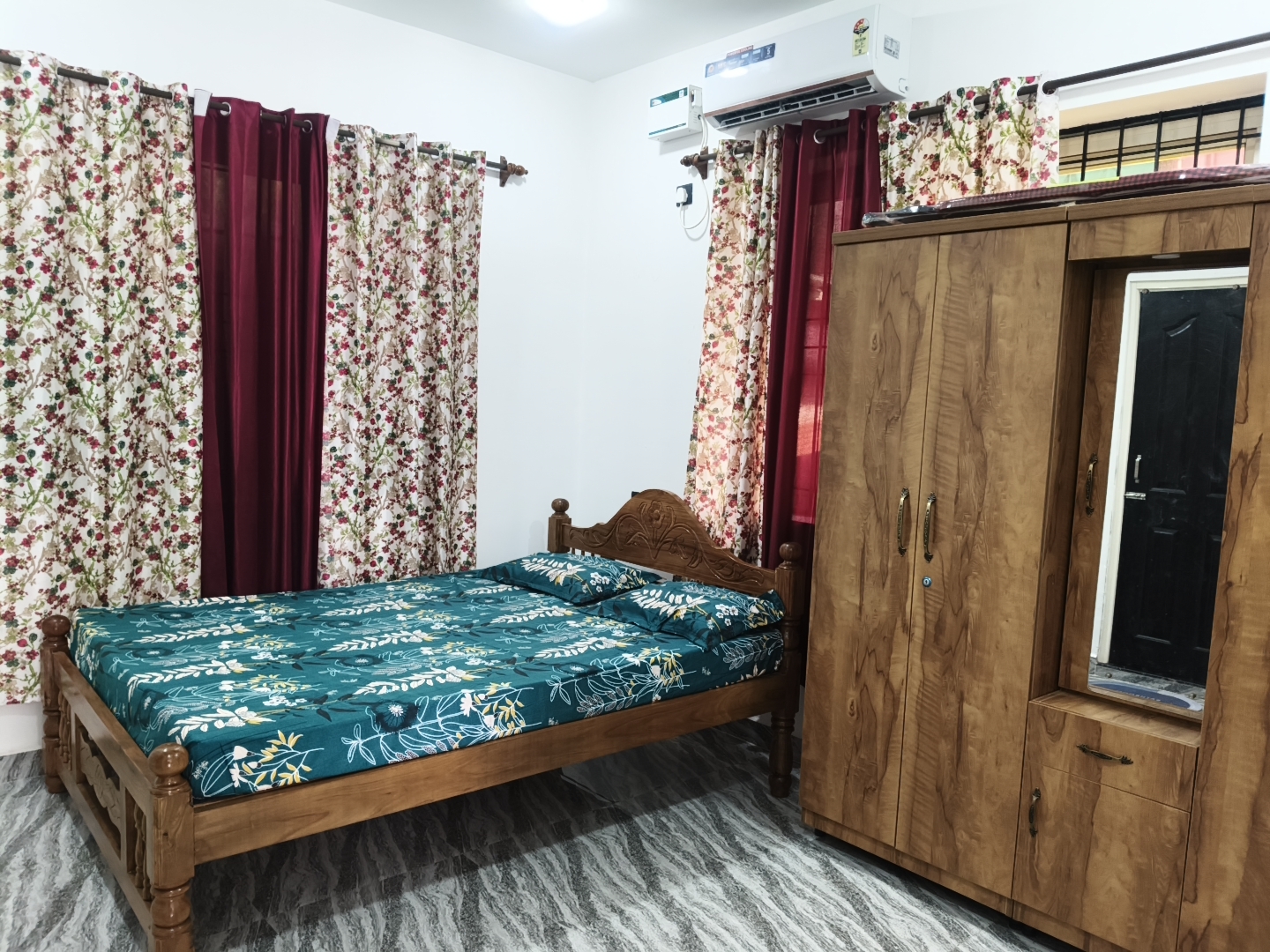 Samuels Dream Home  Photo 1