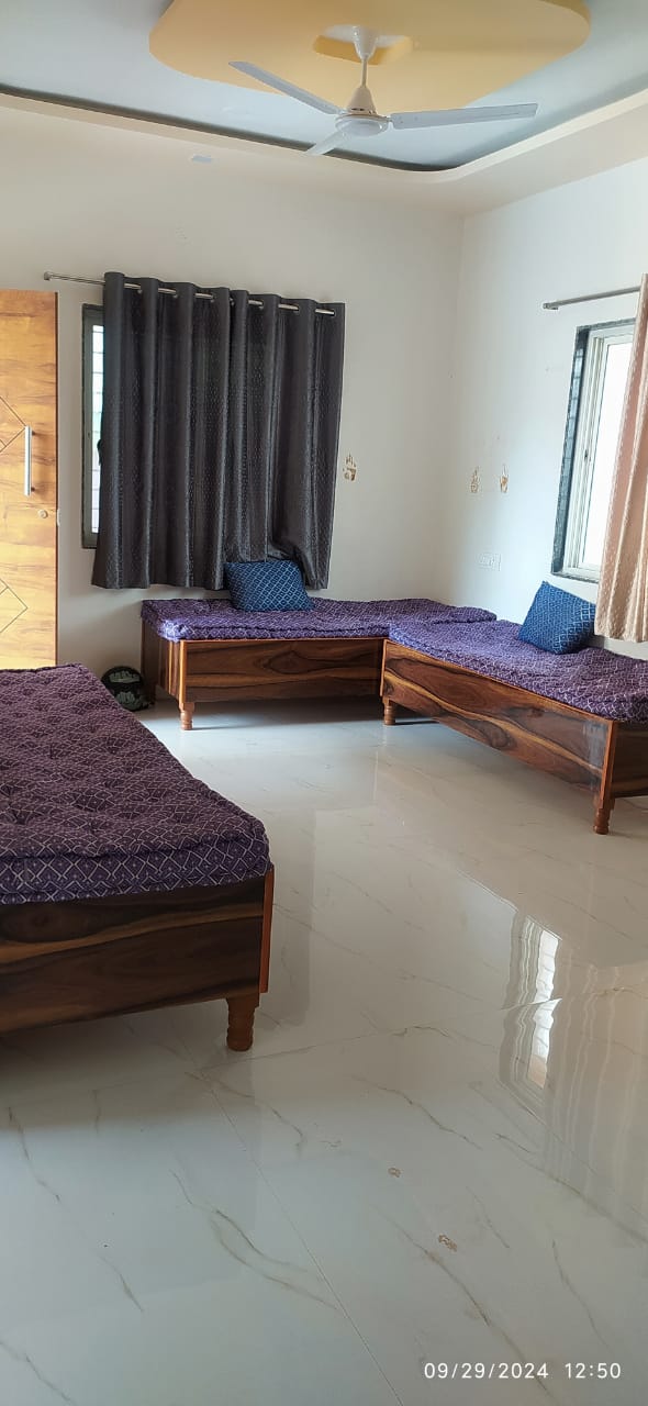 Kanak Girls PG Photo 3 Kanak Girls PG Photo 3