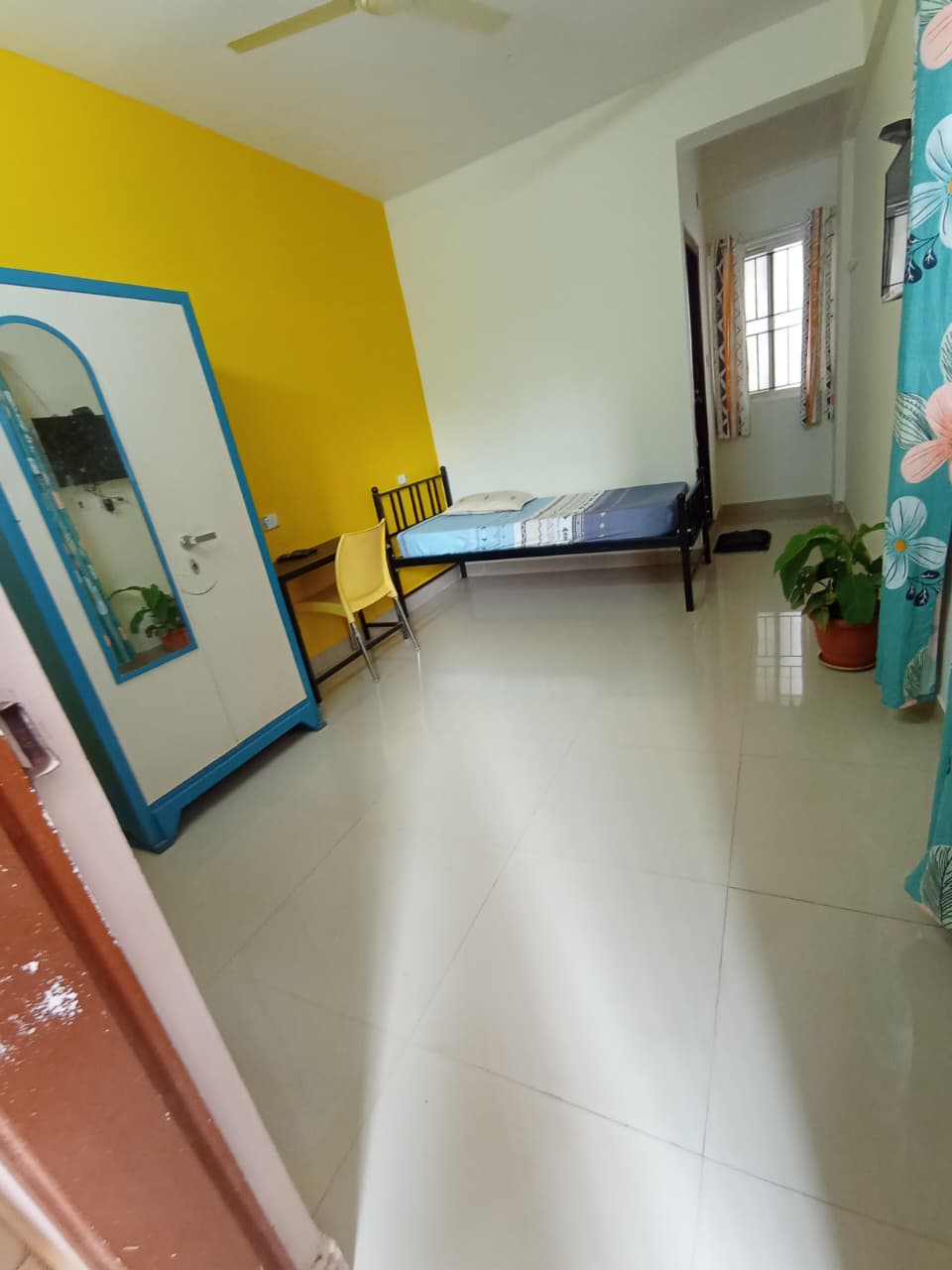 Vilaasa B Hoodi - Image 7