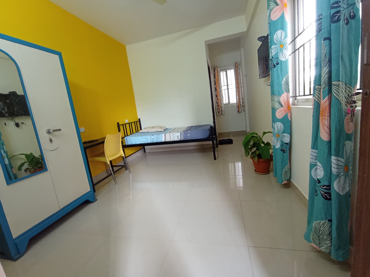Vilaasa B Hoodi - Image 11
