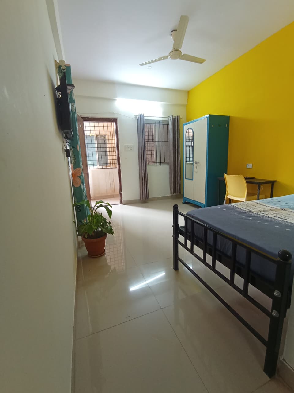 Vilaasa B Hoodi - Image 8
