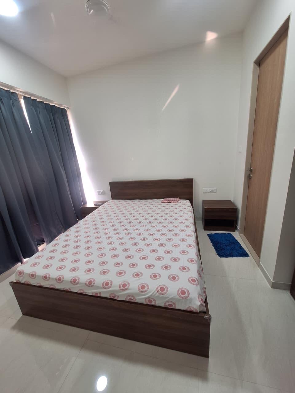 Lodha Crown Kolshet T 1 - 1109 Service Apartment Photo 1 Lodha Crown Kolshet T 1 - 1109 Service Apartment Photo 1