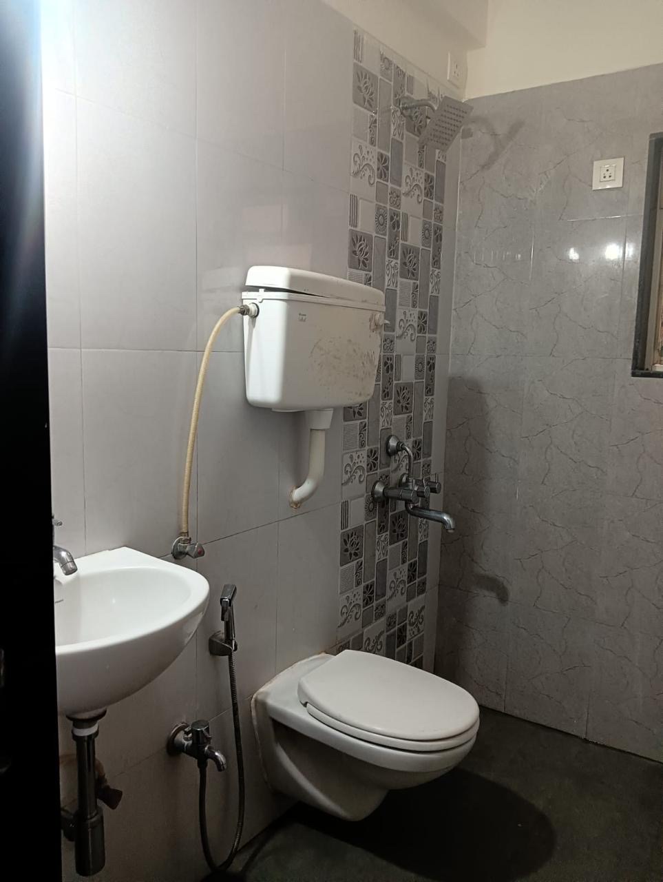 Madhavi Niwas 12 - 3rd floor Service Apartment Photo 3 Madhavi Niwas 12 - 3rd floor Service Apartment Photo 3