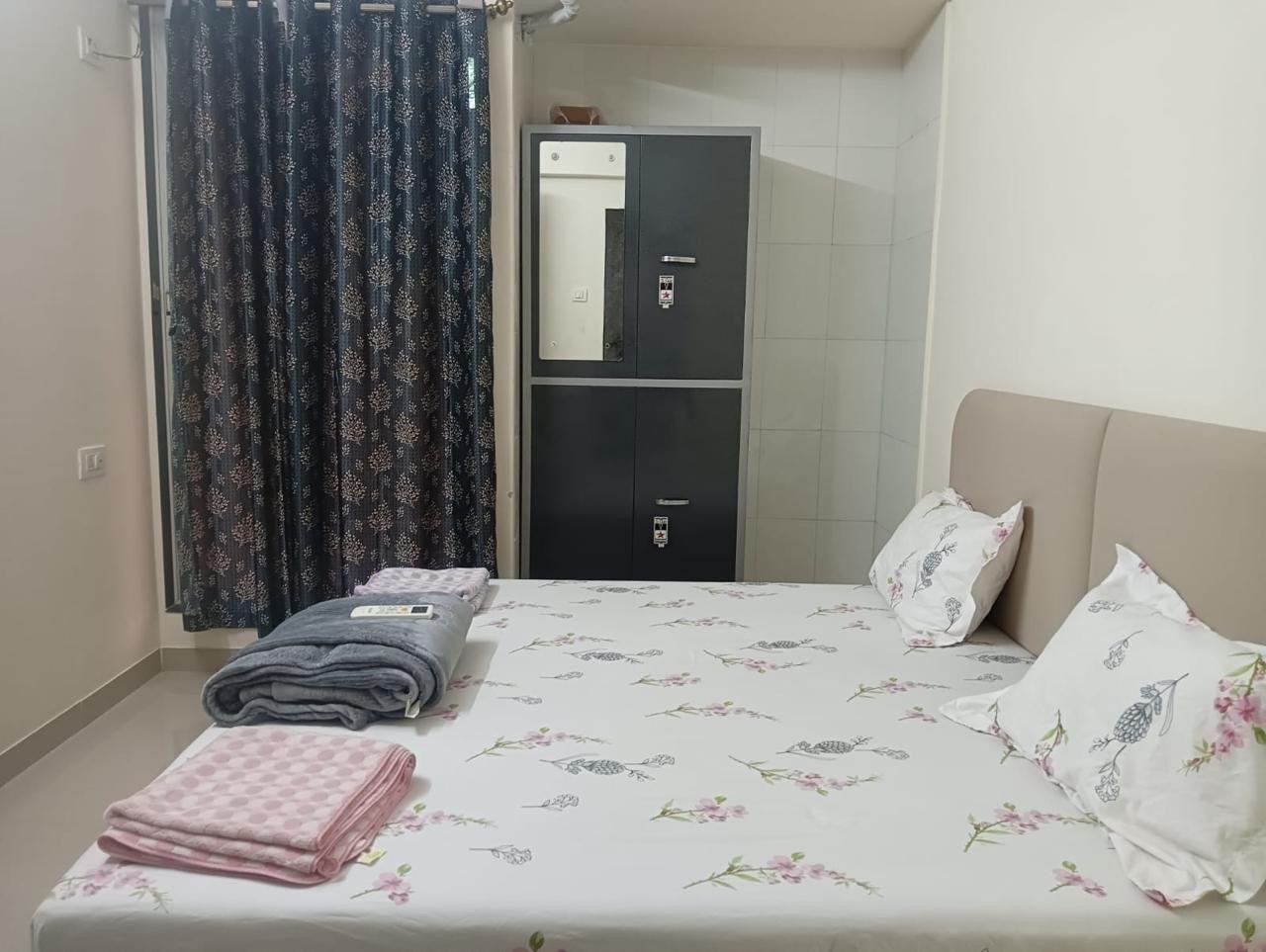 Madhavi Niwas 12-3rd floor-9524 photo 7