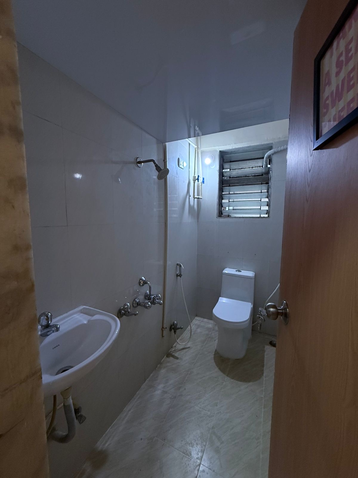 Pushpanjali Jacuzzi Great Escape House A12 Service Apartment Photo 4 Pushpanjali Jacuzzi Great Escape House A12 Service Apartment Photo 4