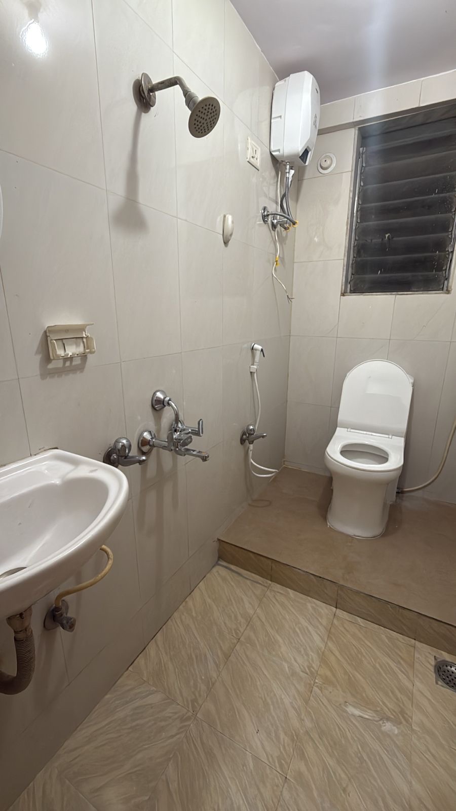 Pushpanjali Jacuzzi Great Escape House A12 Service Apartment Photo 5 Pushpanjali Jacuzzi Great Escape House A12 Service Apartment Photo 5