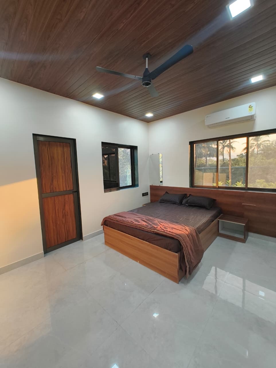 Aashnas Forest Homes Service apartments-1654 photo 3