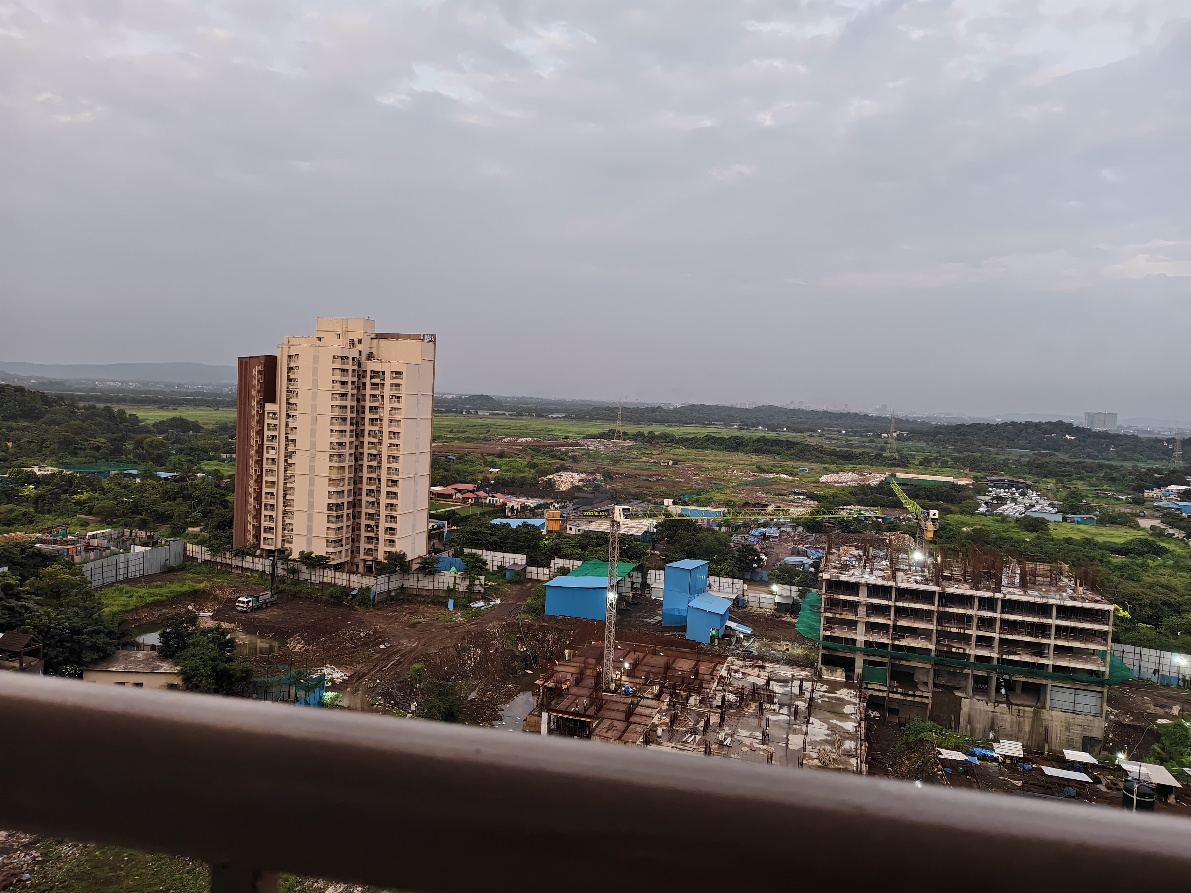 Metropolis Insignia Tower A1504 GIRL'S Thane - Image 16