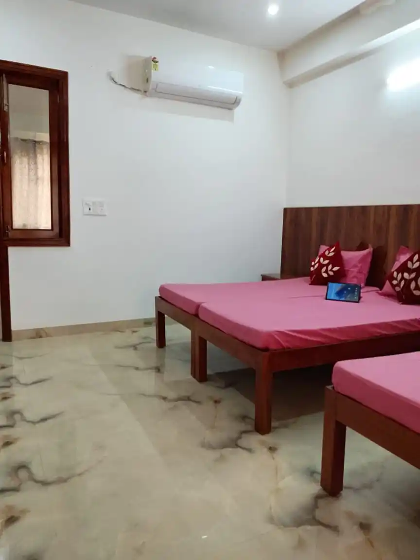 OTO ROYAL WIN 2 Photo 4 OTO ROYAL WIN 2 Photo 4