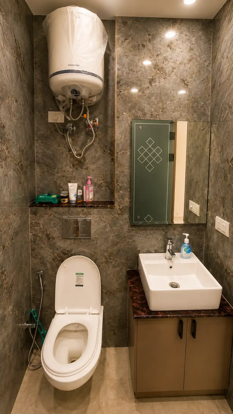 BMB- Daisy House - Image 10
