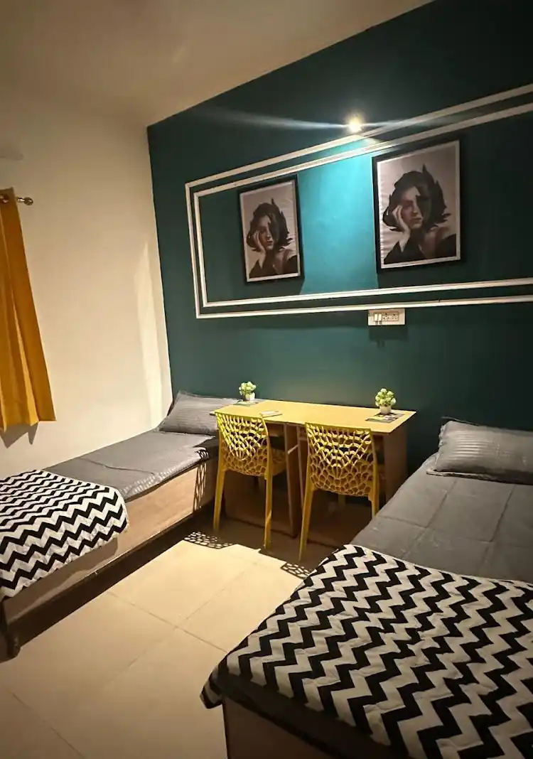 House Of Stories  Photo 2