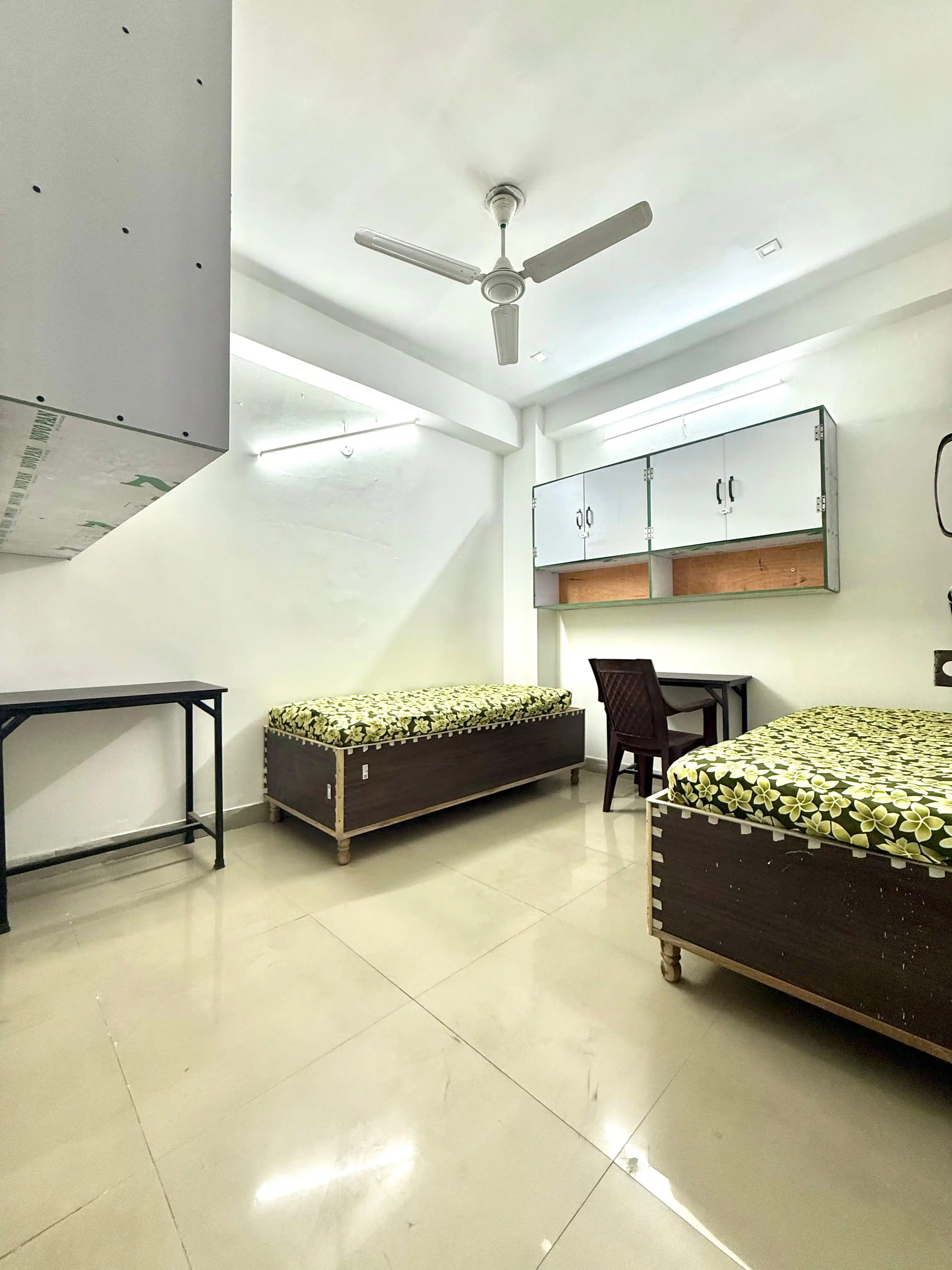 LivIT Stays Platinum - Image 9
