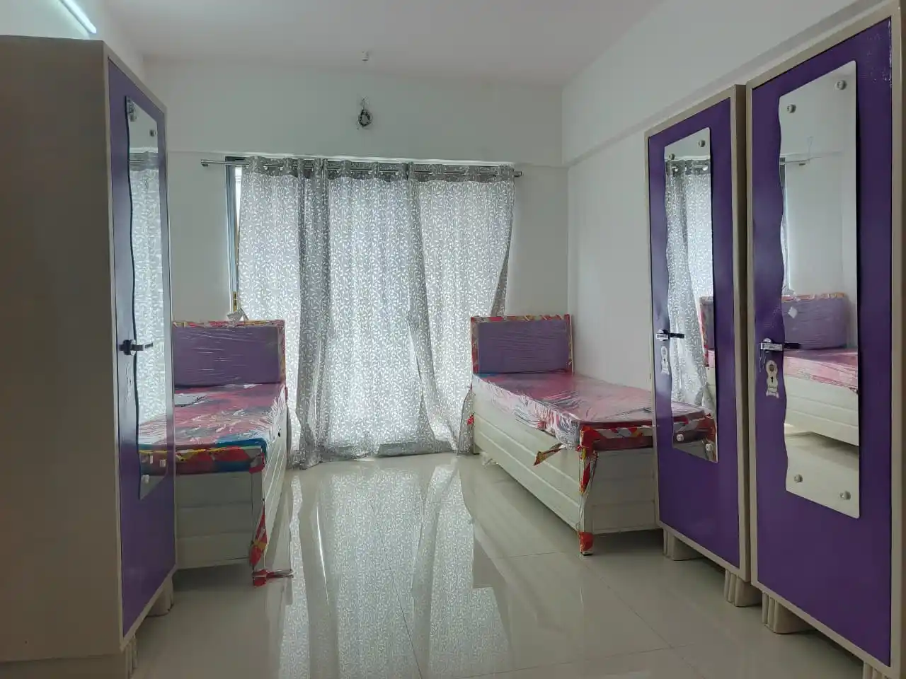 Vinayak Heights C 901 - Girls (Ghatkopar) Photo 4