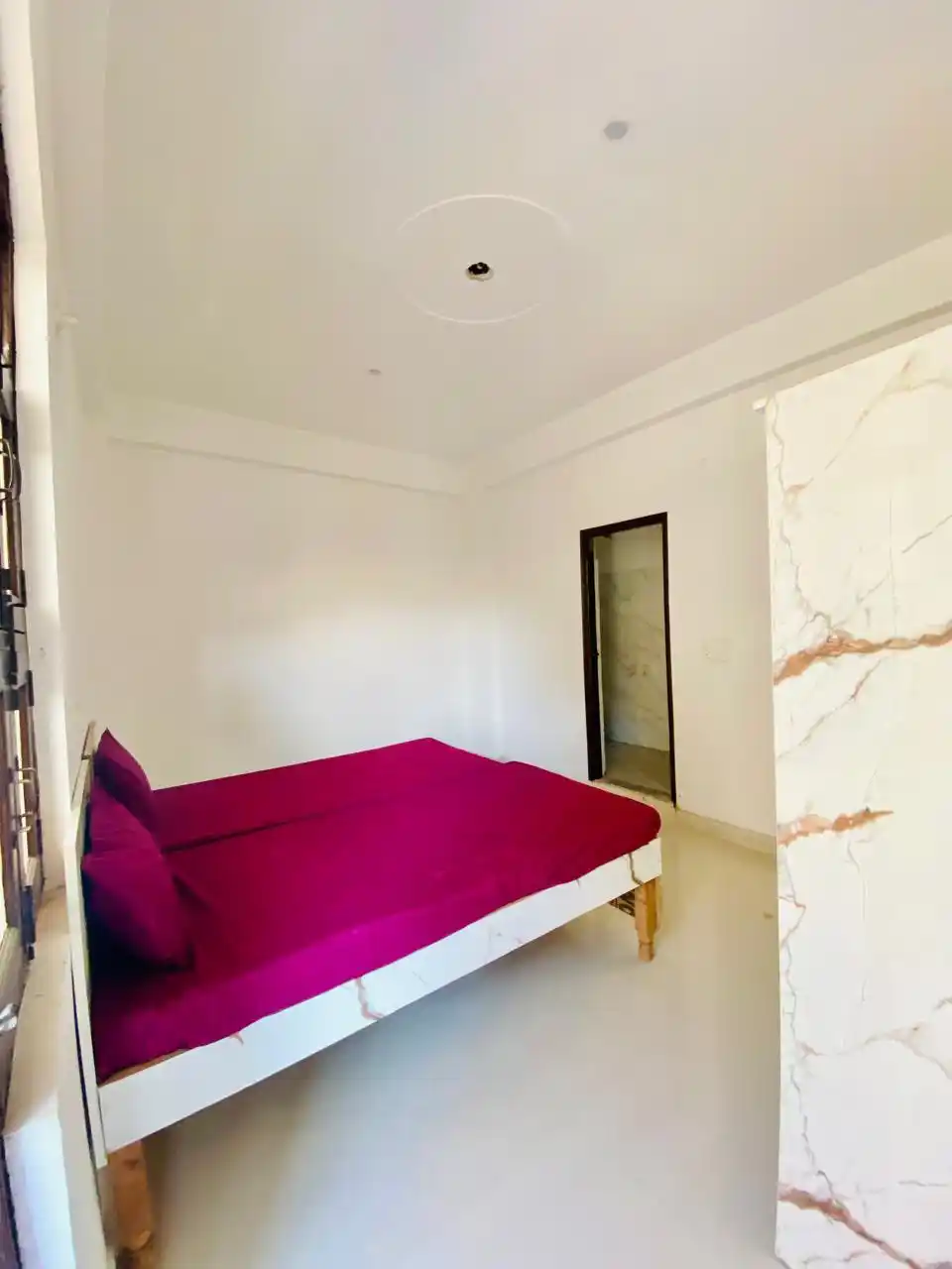 Luxo PG Sec 63 Bahlolpur Photo 4 Luxo PG Sec 63 Bahlolpur Photo 4