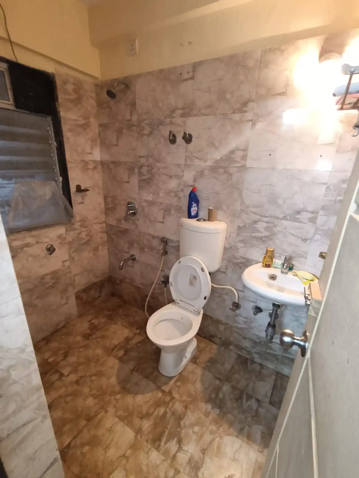 Al Quba Tower - Image 4