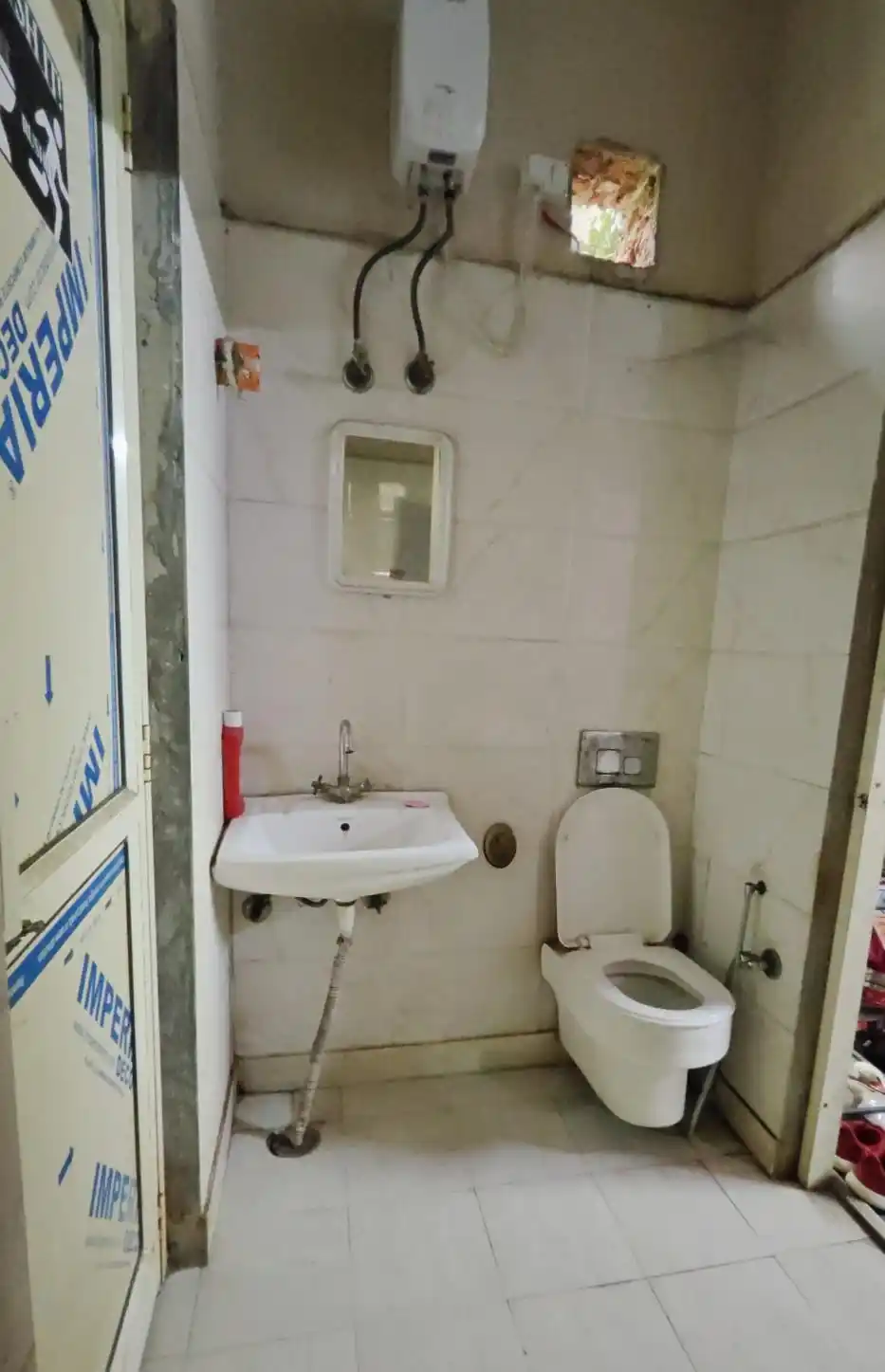 A-3/26 1st & 2nd F Photo 4 A-3/26 1st & 2nd F Photo 4