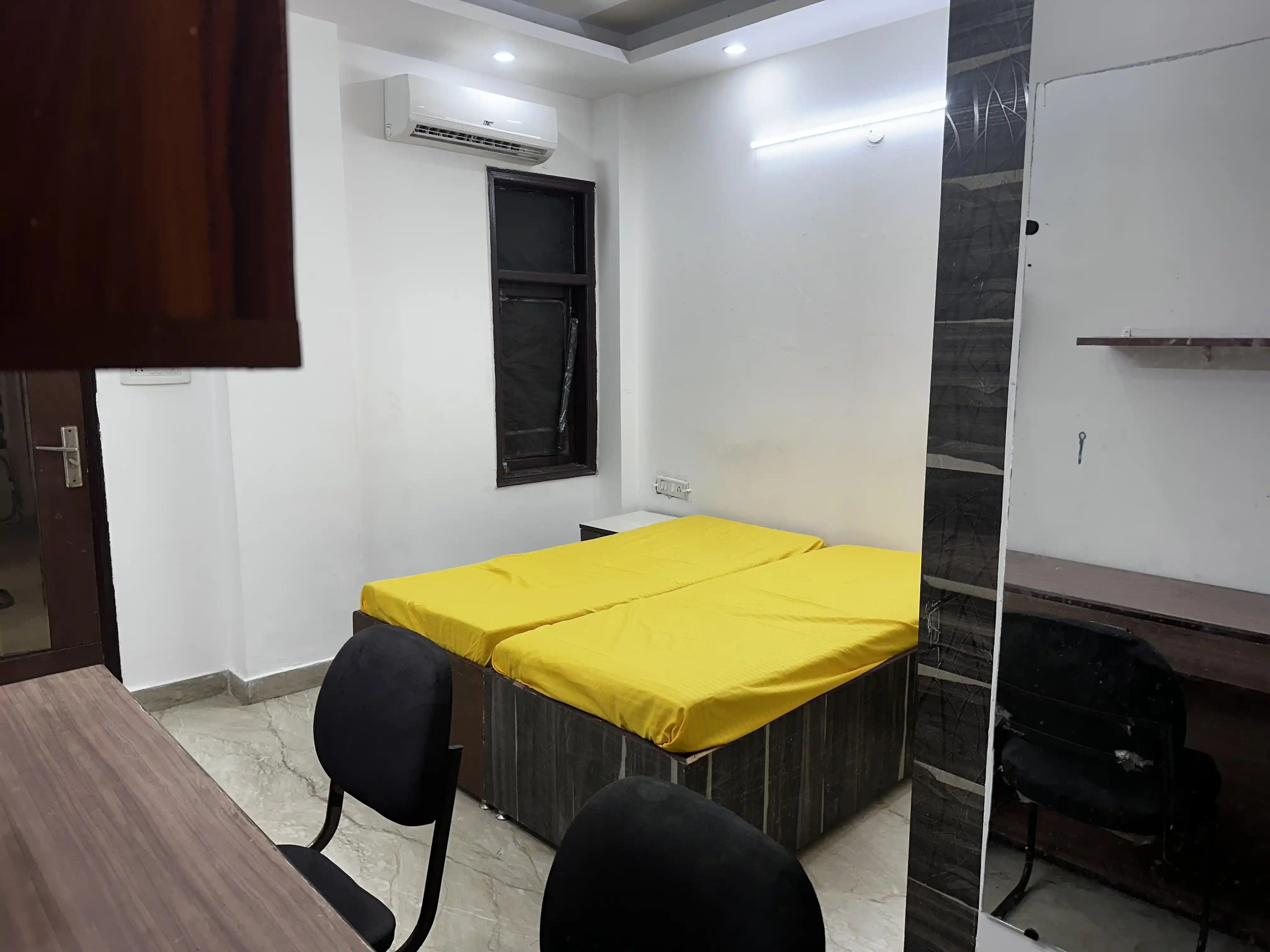 Vidhya Niwas-90 - Image 16