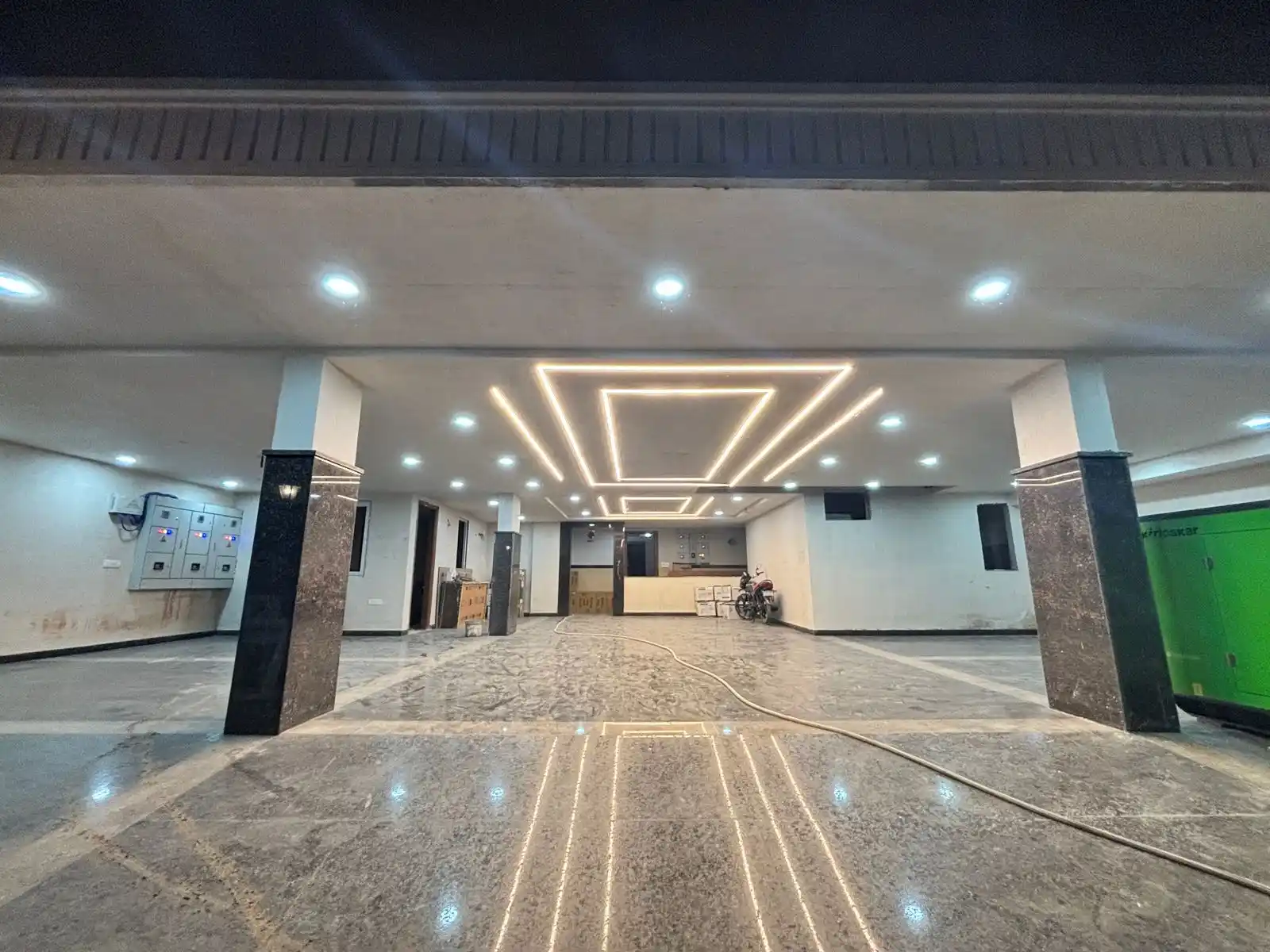 S27/2 DLF PHASE 3 Gurugram - Image 2