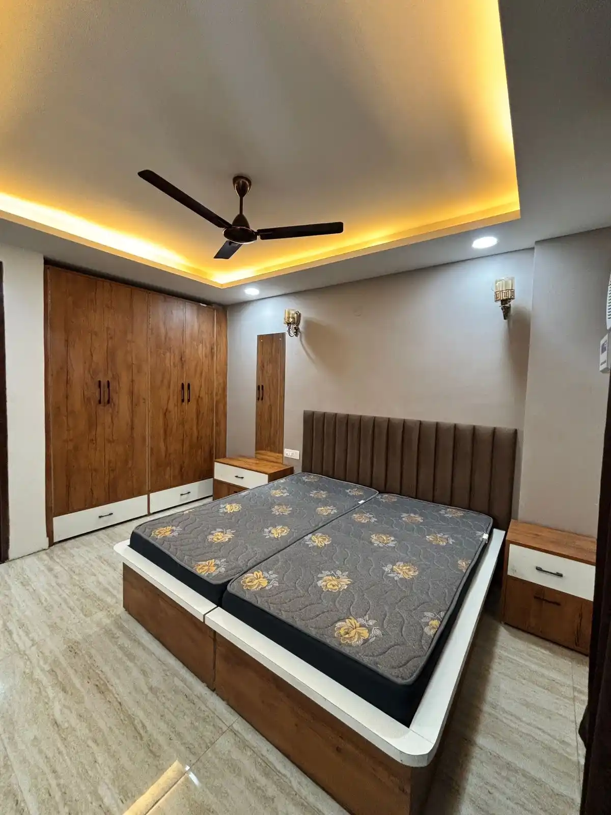 S27/2 DLF PHASE 3 Gurugram - Image 8