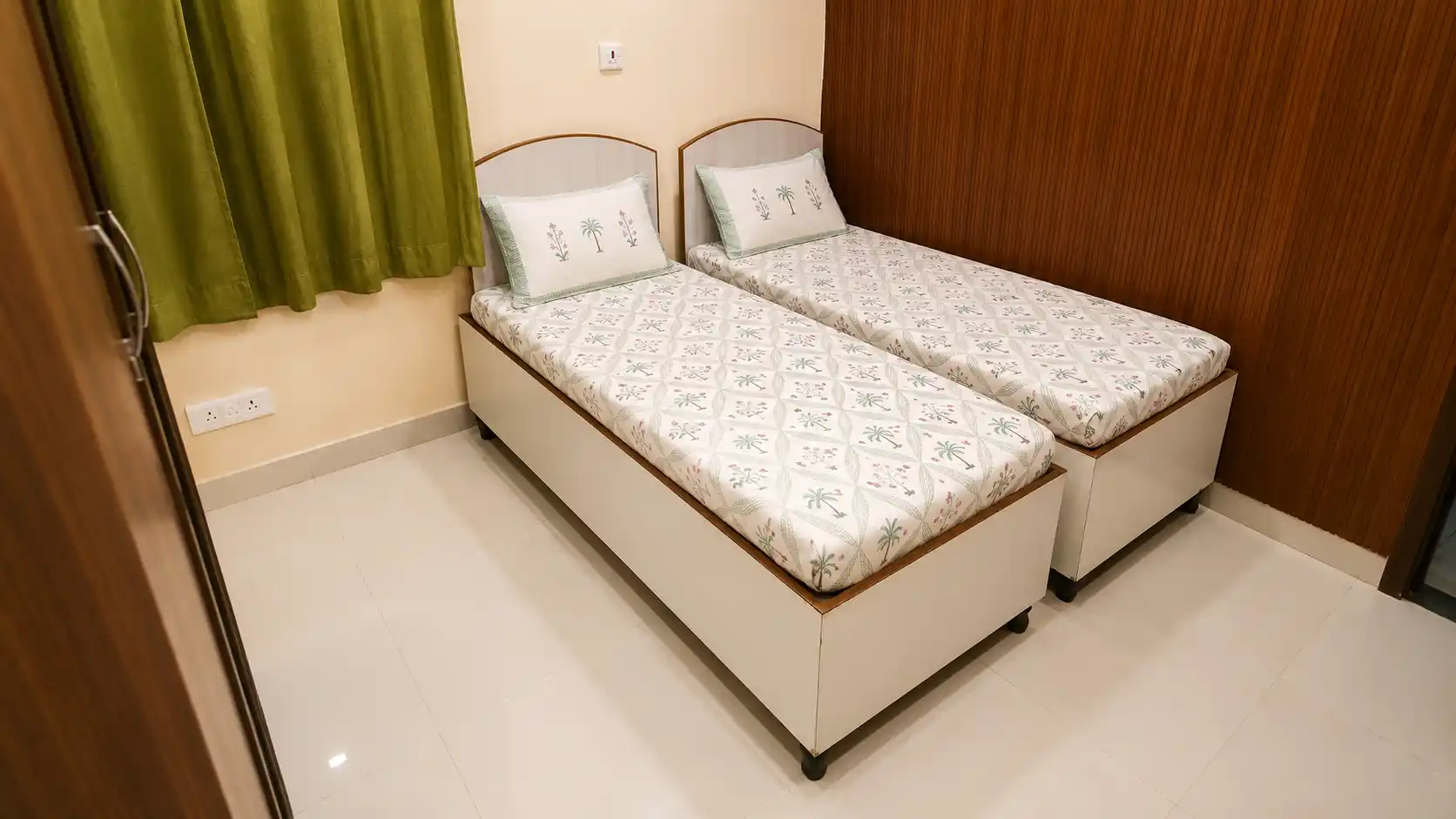 BMB-Aster House - Image 4