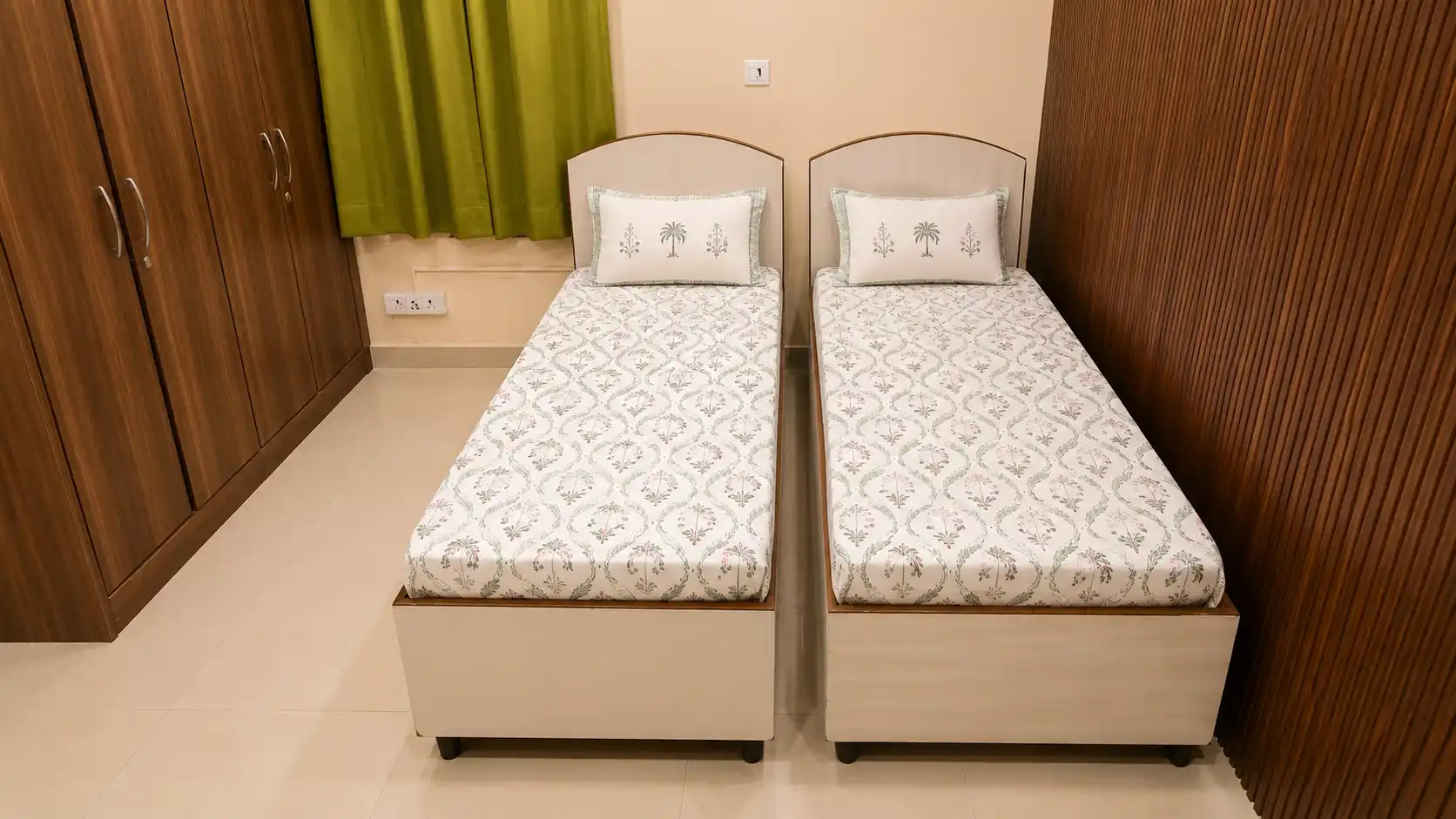 BMB-Aster House - Image 7