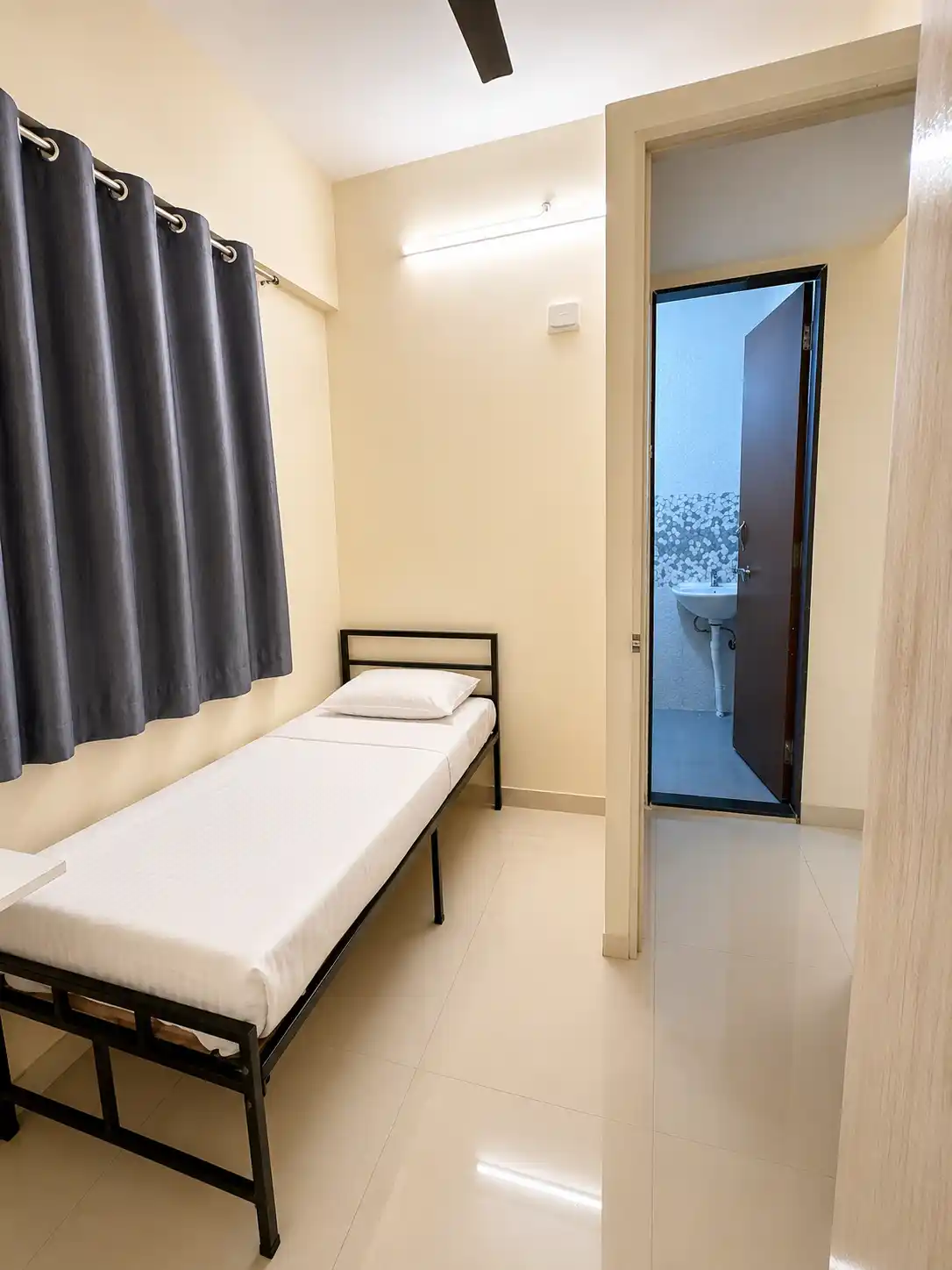 Fantigo Living - Sapphire - Image 9
