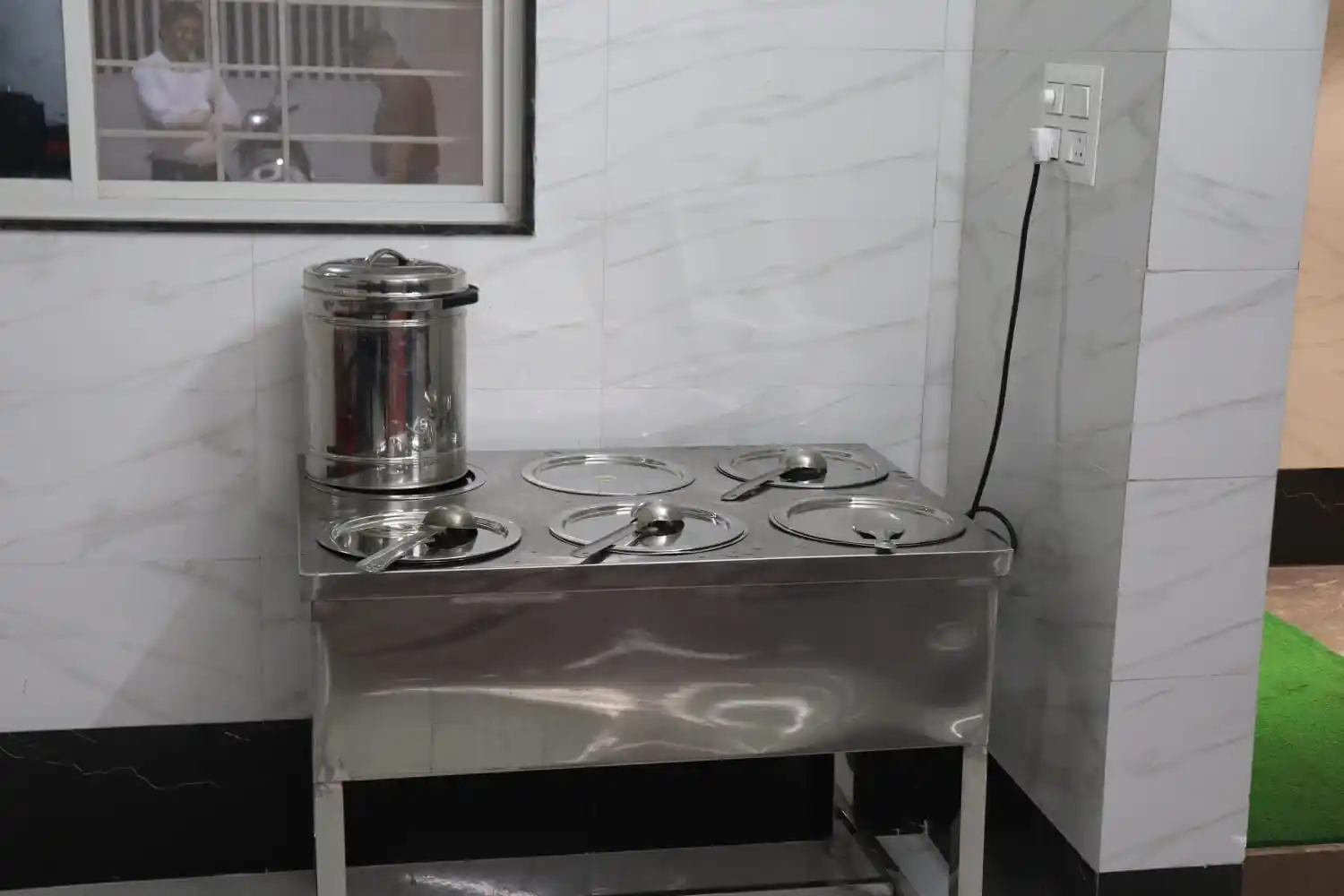 We Live Luxury CoLiving - Image 22