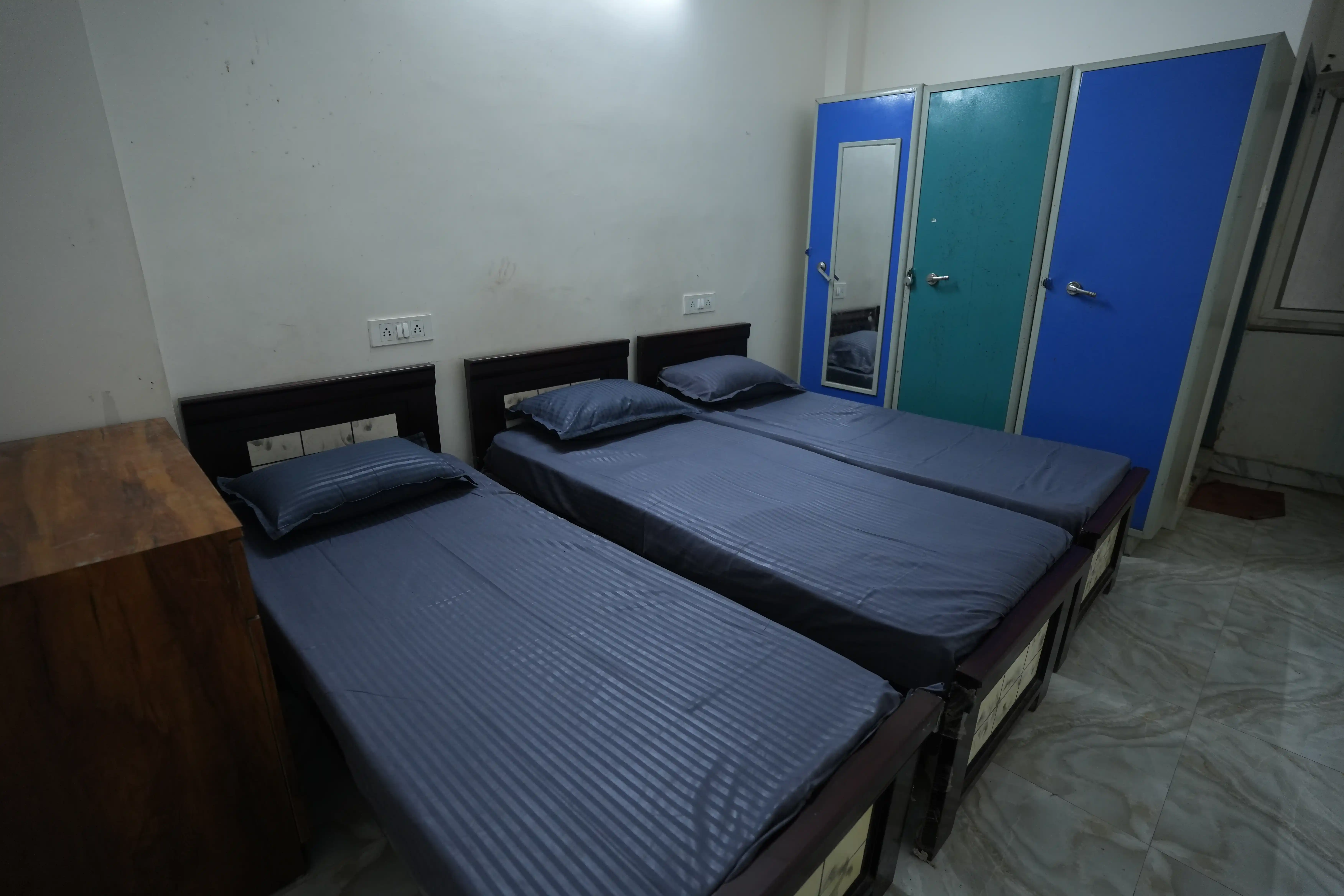 Star Men's Pocharam Photo 1