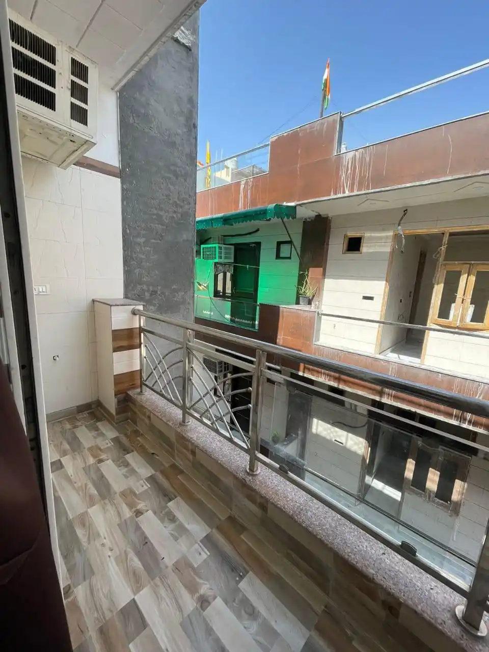 Genz Homes 1660 Photo 5