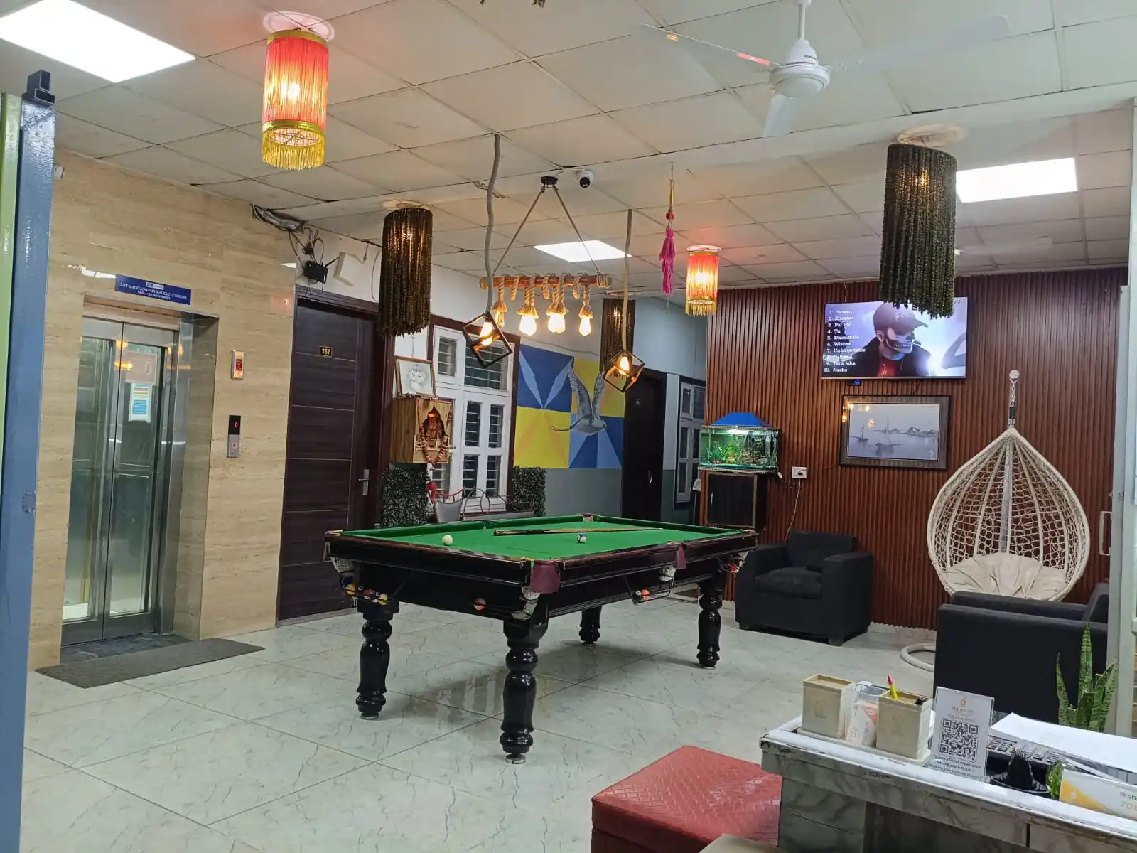 Mom's Pg House No 08 - Image 6