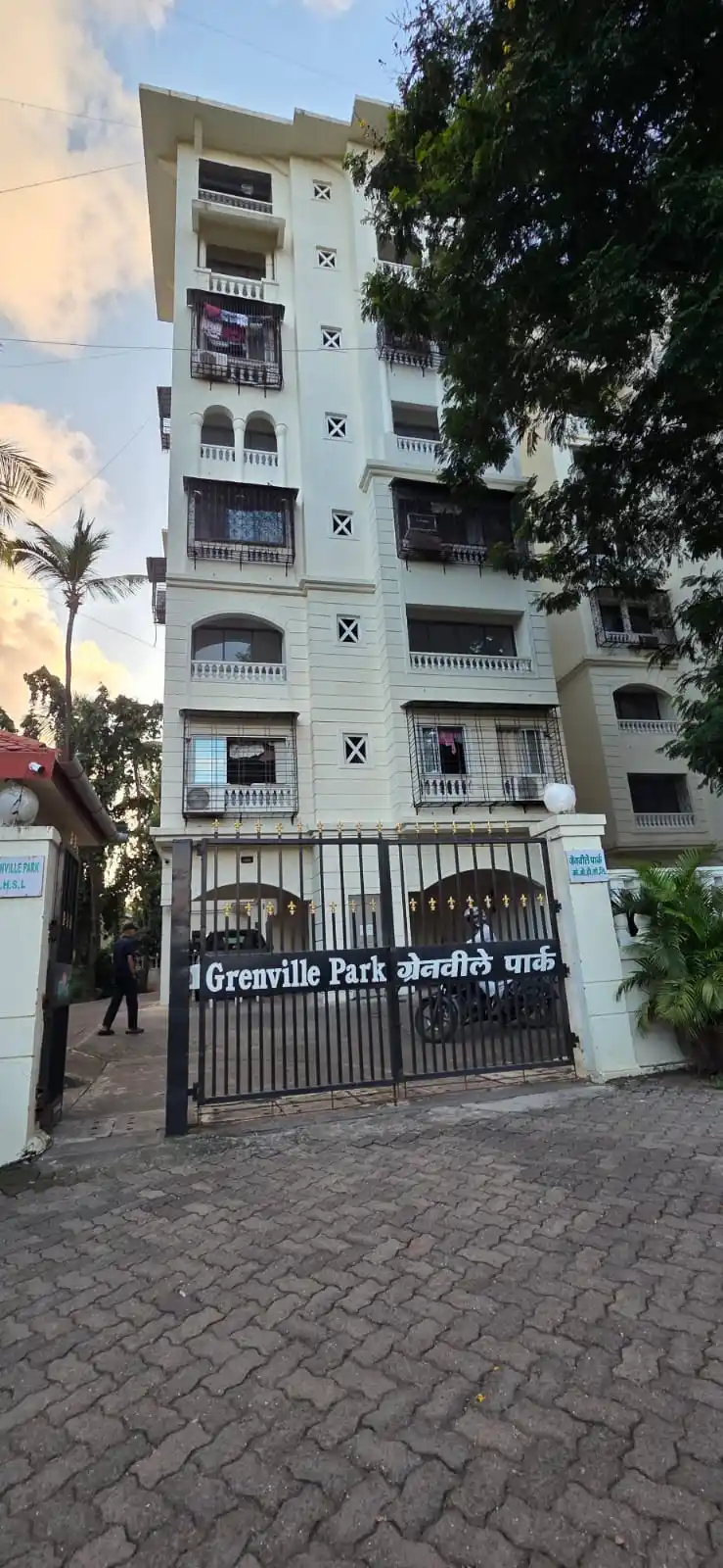Grenville Park - C11 Photo 1