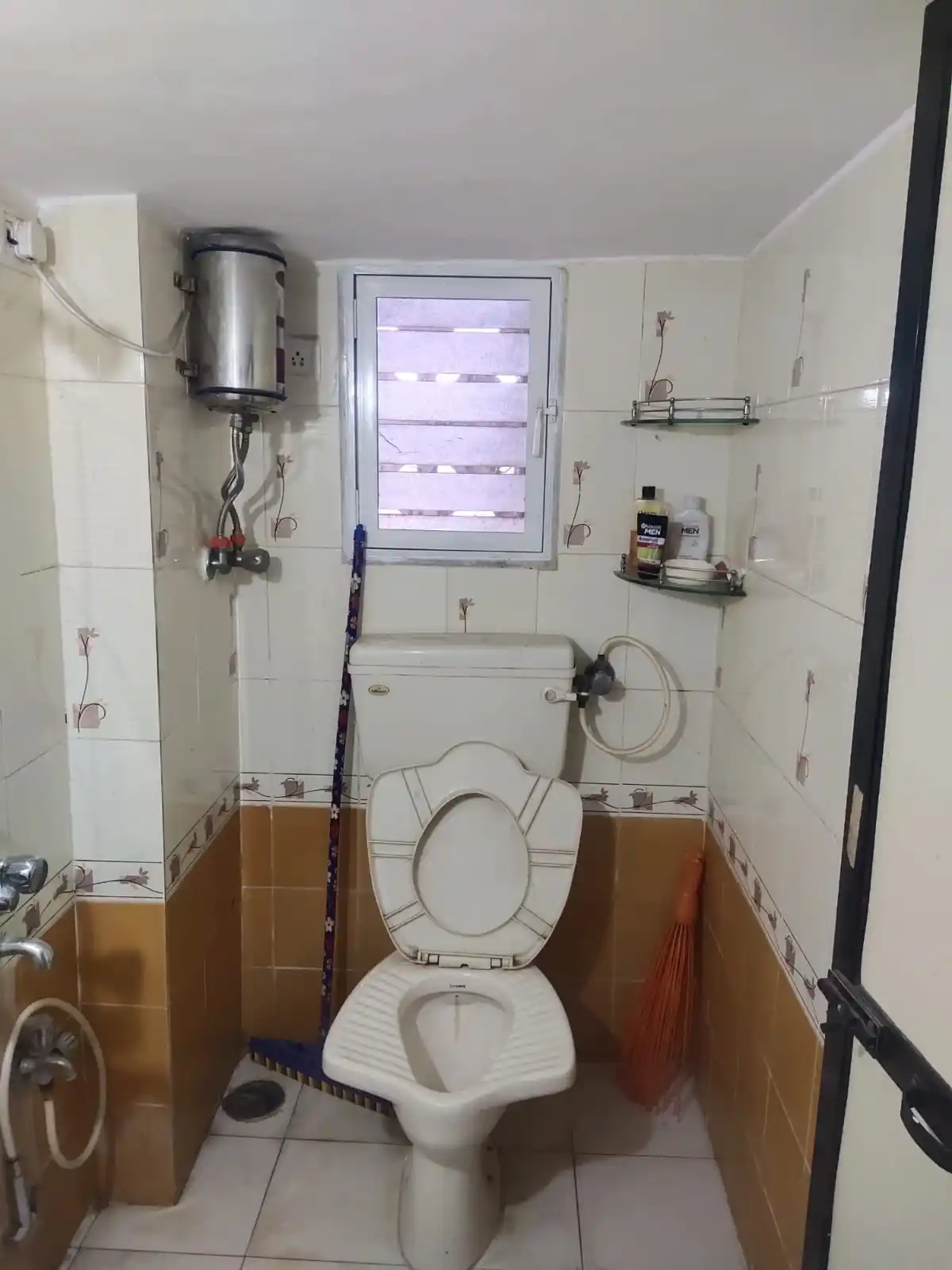 Vrindavan A1704 - Image 12