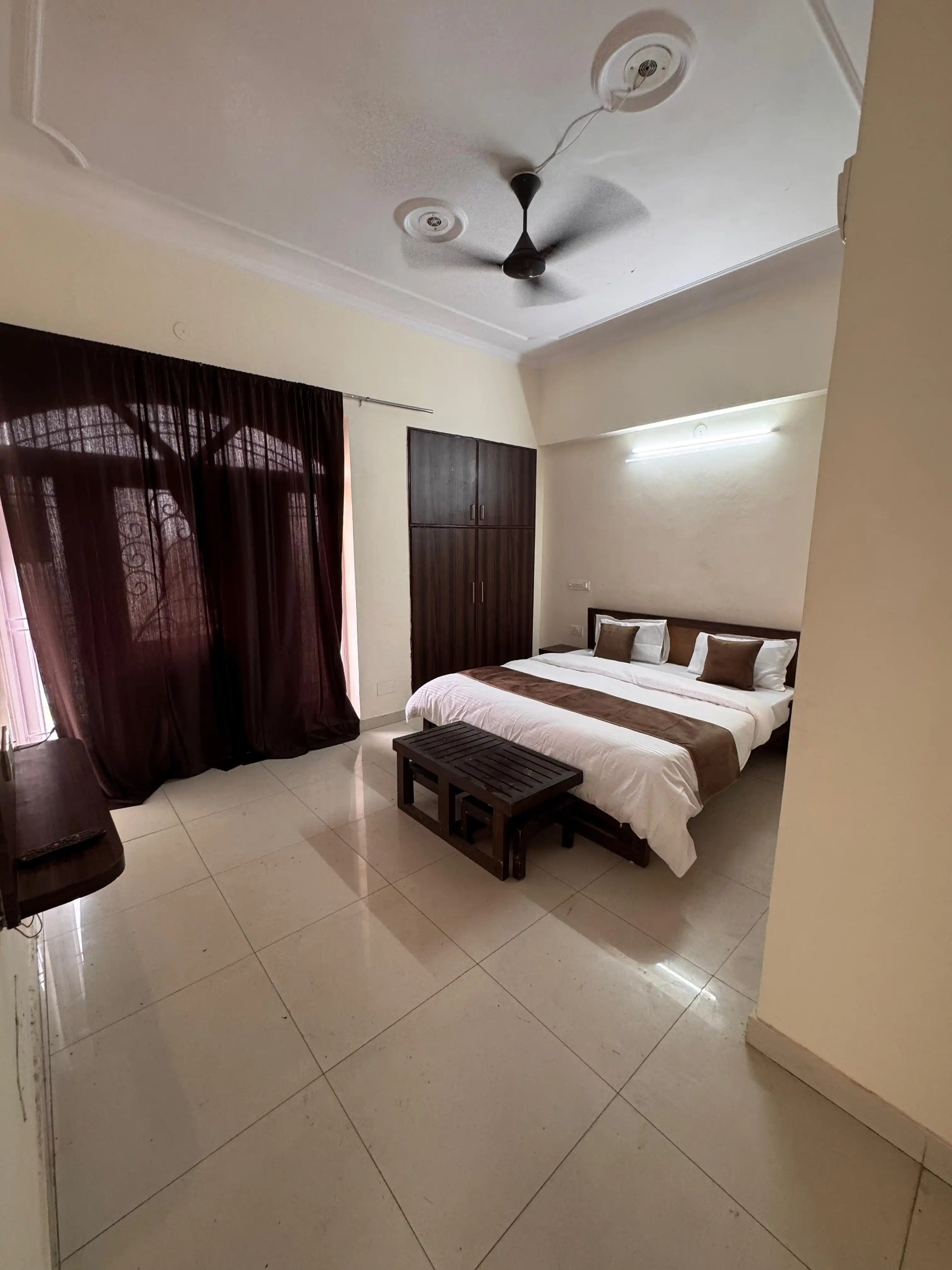 Helo Stay Model Town Jagatpura - Image 2