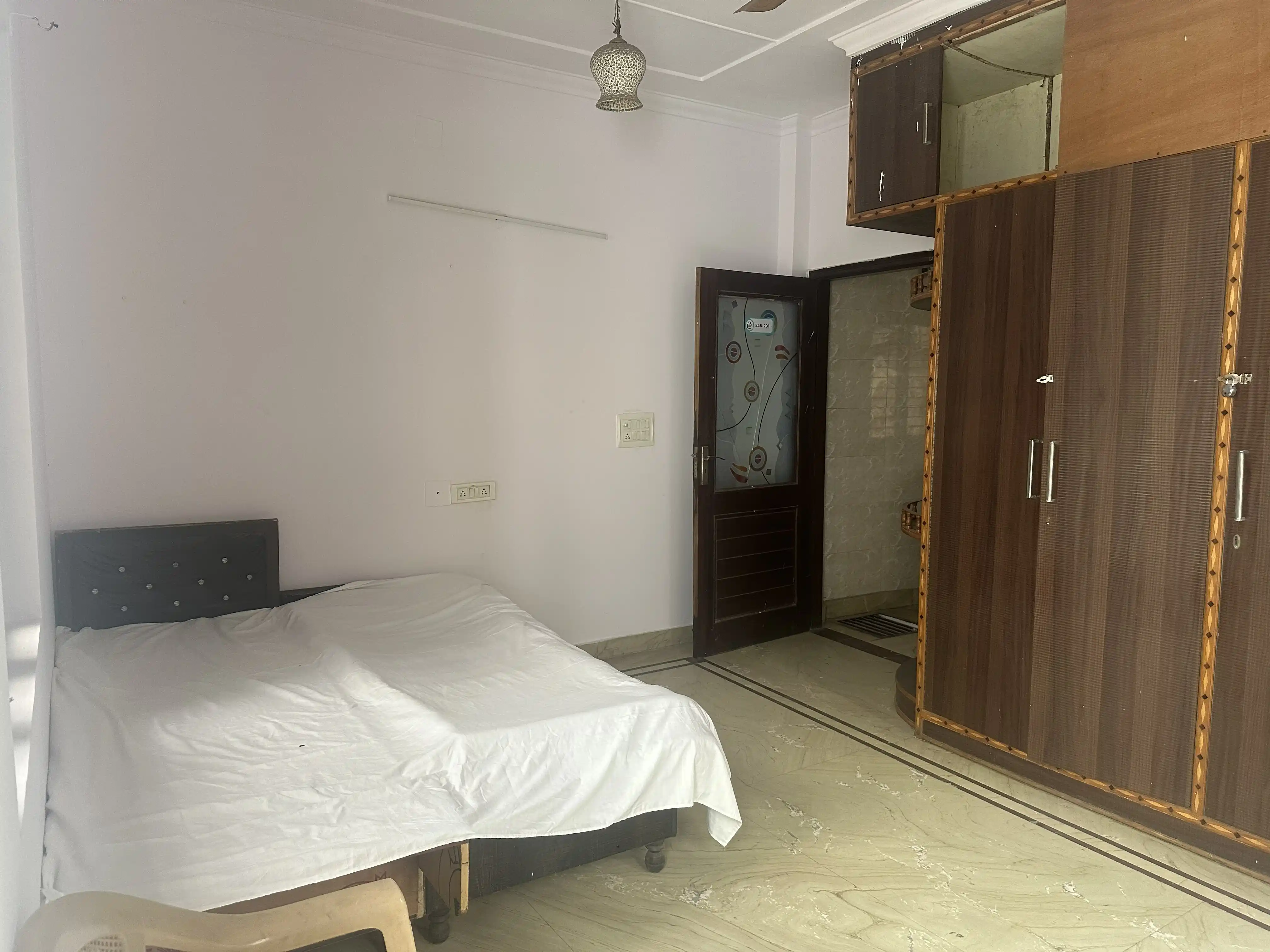 b45 - Image 5