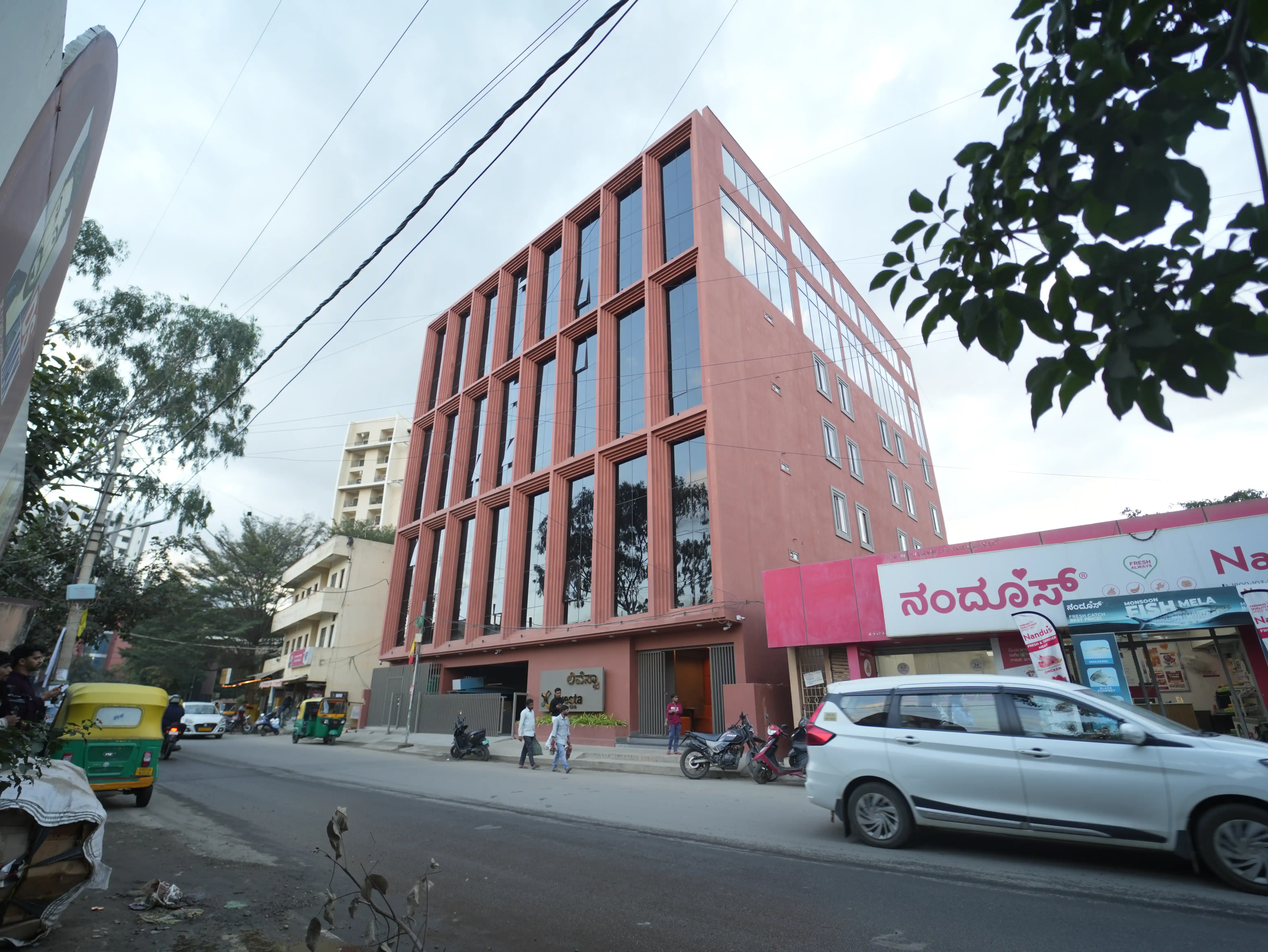 Livesta Premium Hostel For Girls Photo 1