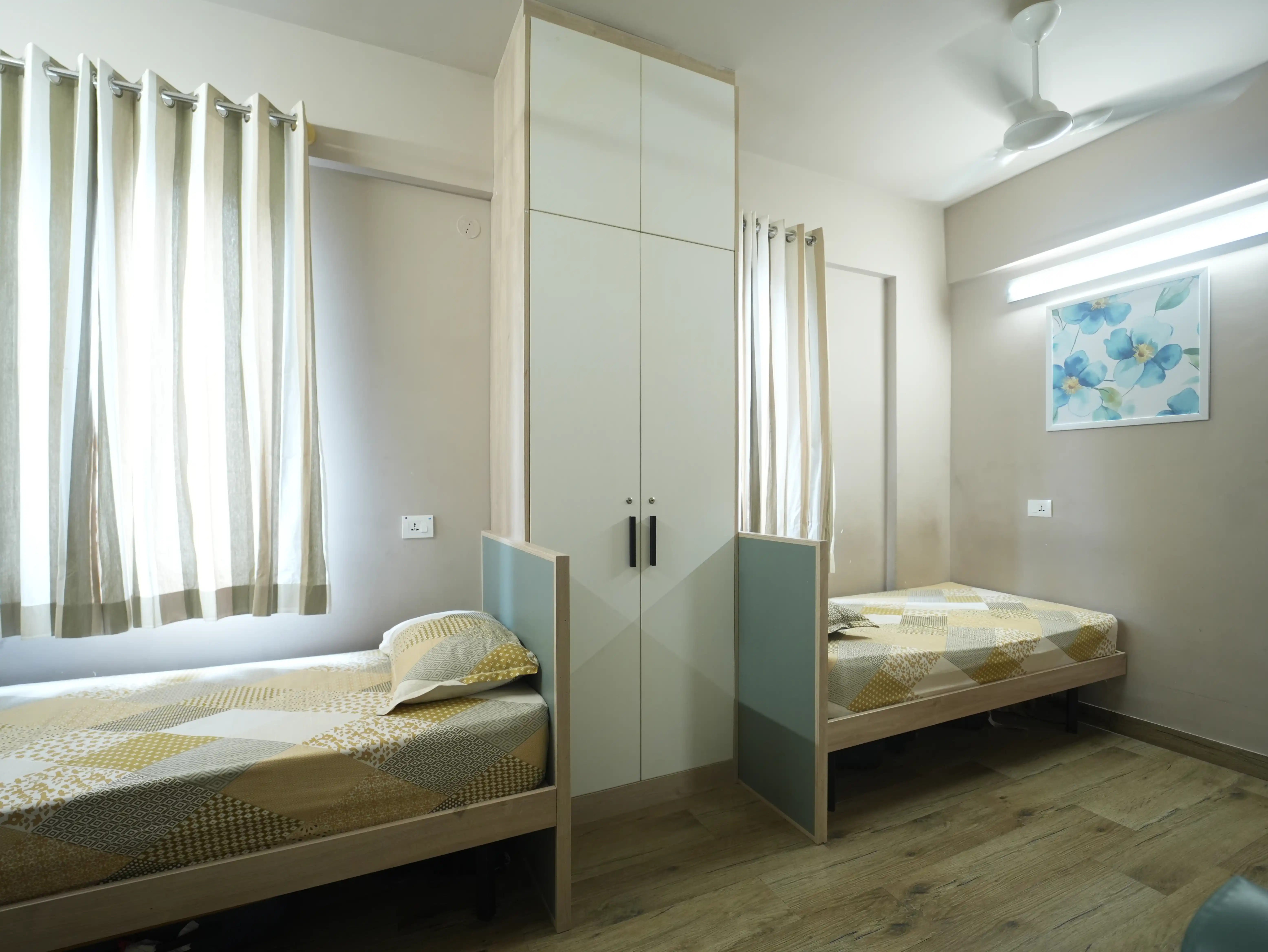 Livesta Premium Hostel For Girls Photo 4