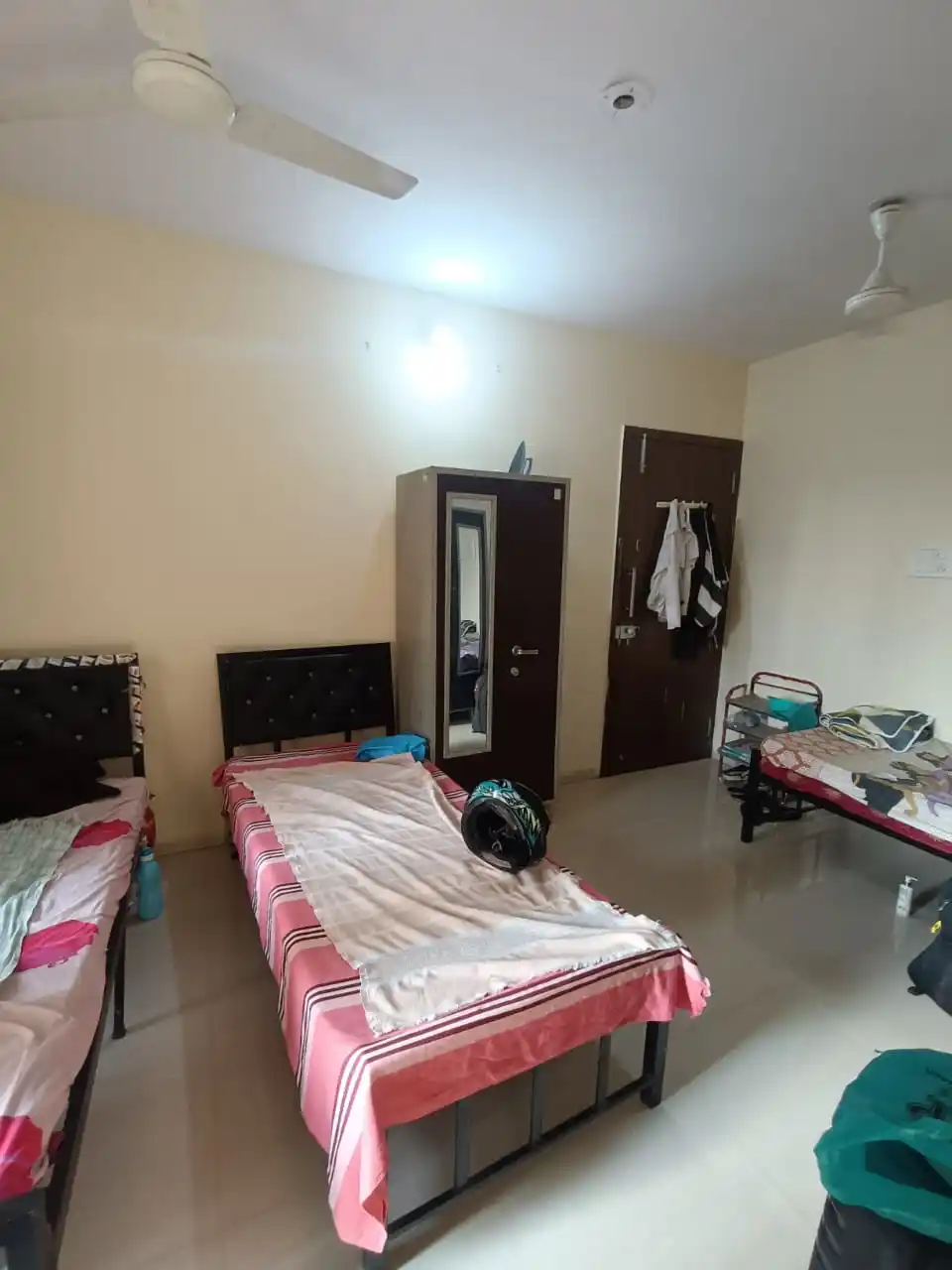 Orchid Metropolis Building  - Image 2