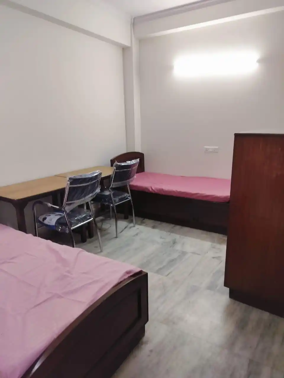 Radhika Pg  - Image 6