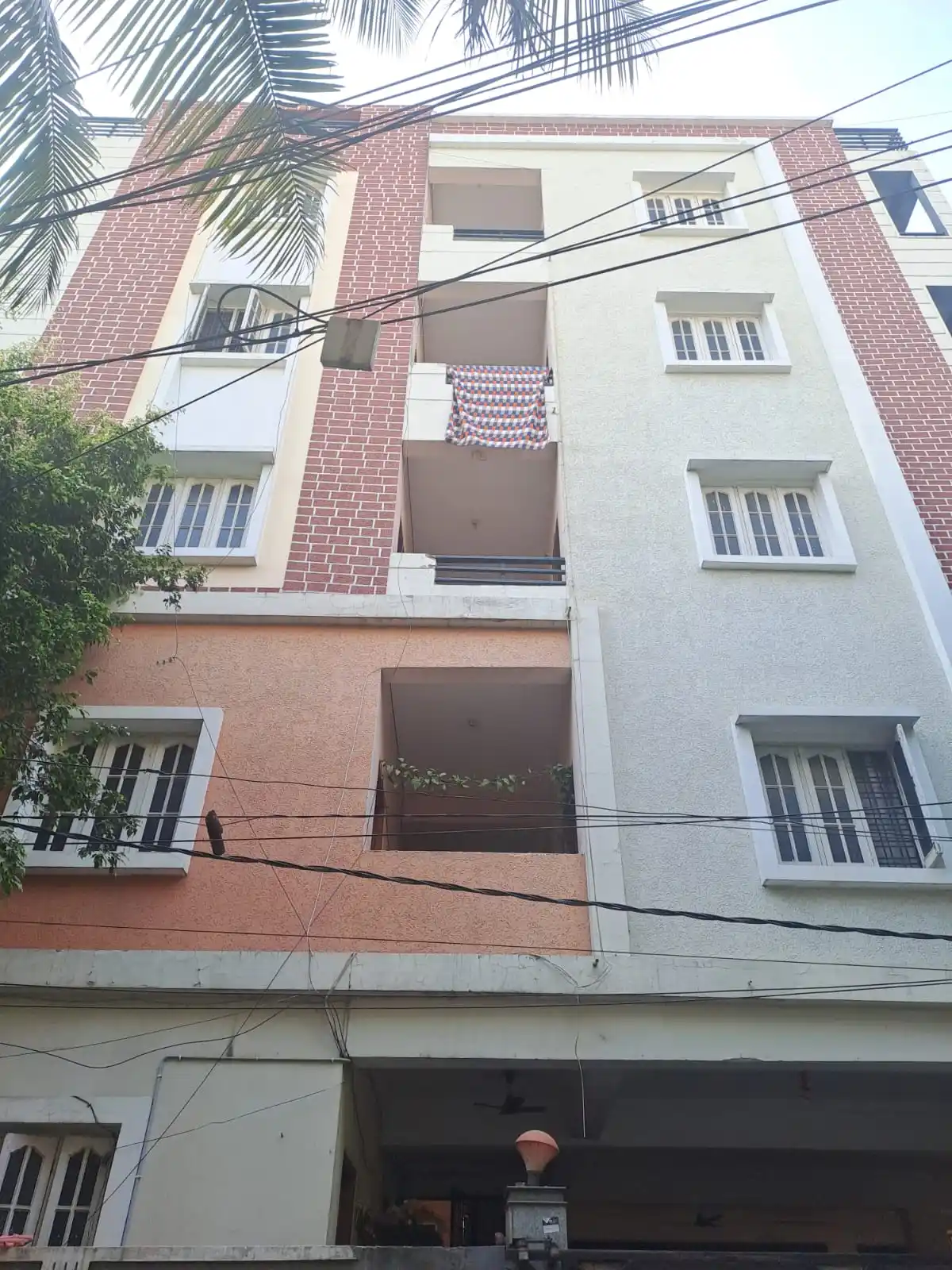 Tharuni women's PG Photo 6