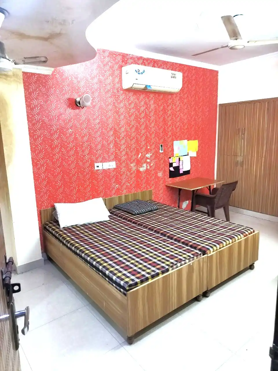 Shriniwash Boys Pg - Image 1